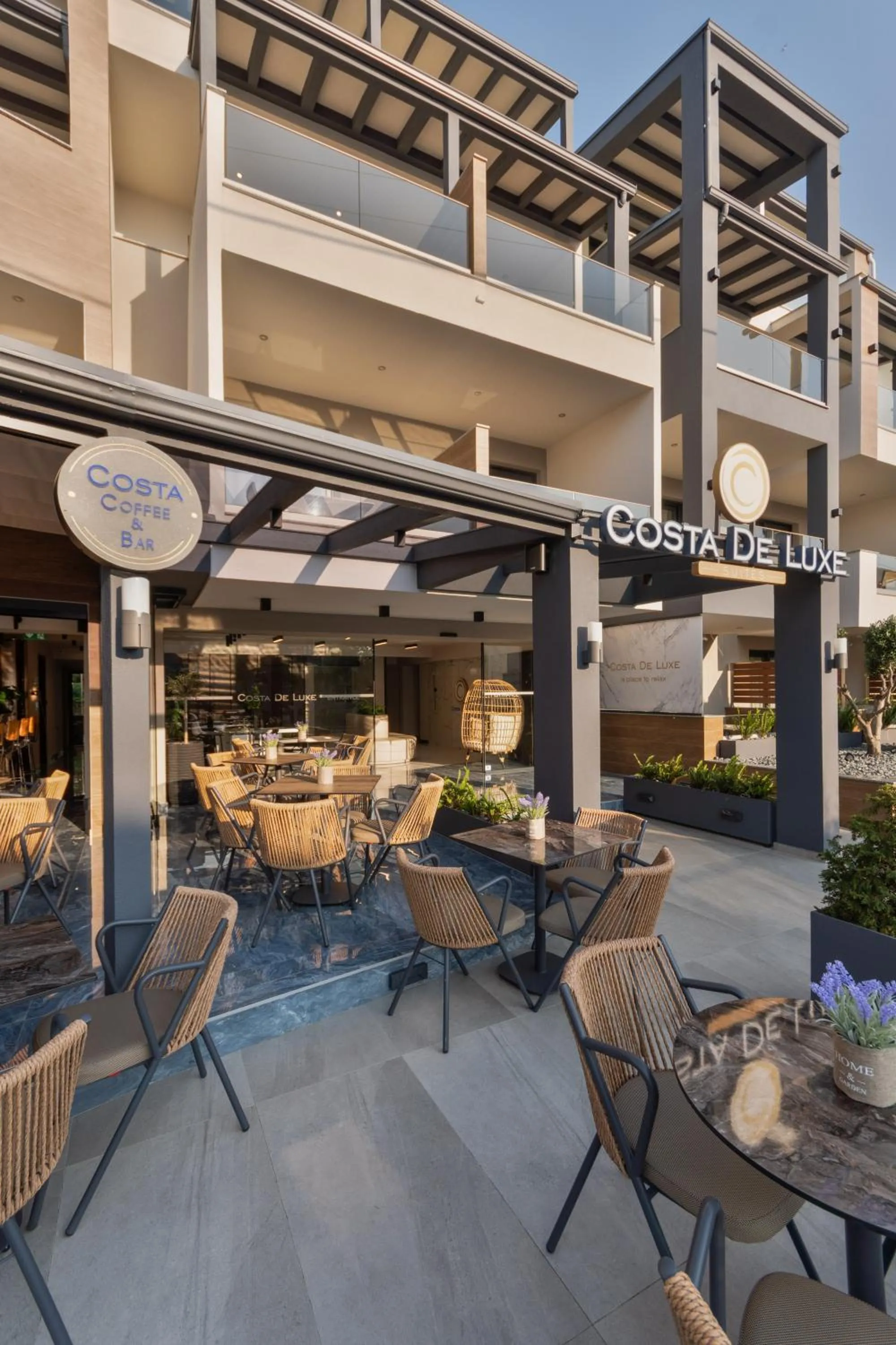 Property building in Costa De Luxe Suites