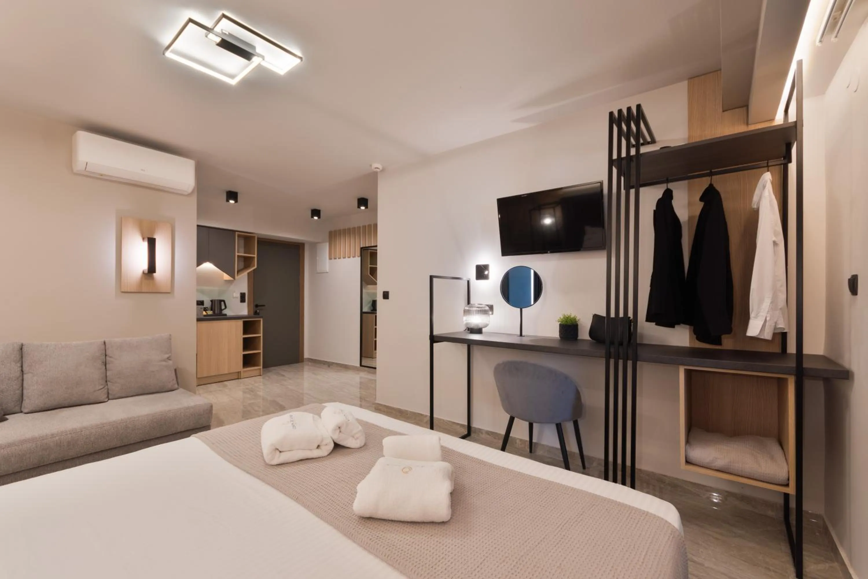 Bedroom, Bed in Costa De Luxe Suites