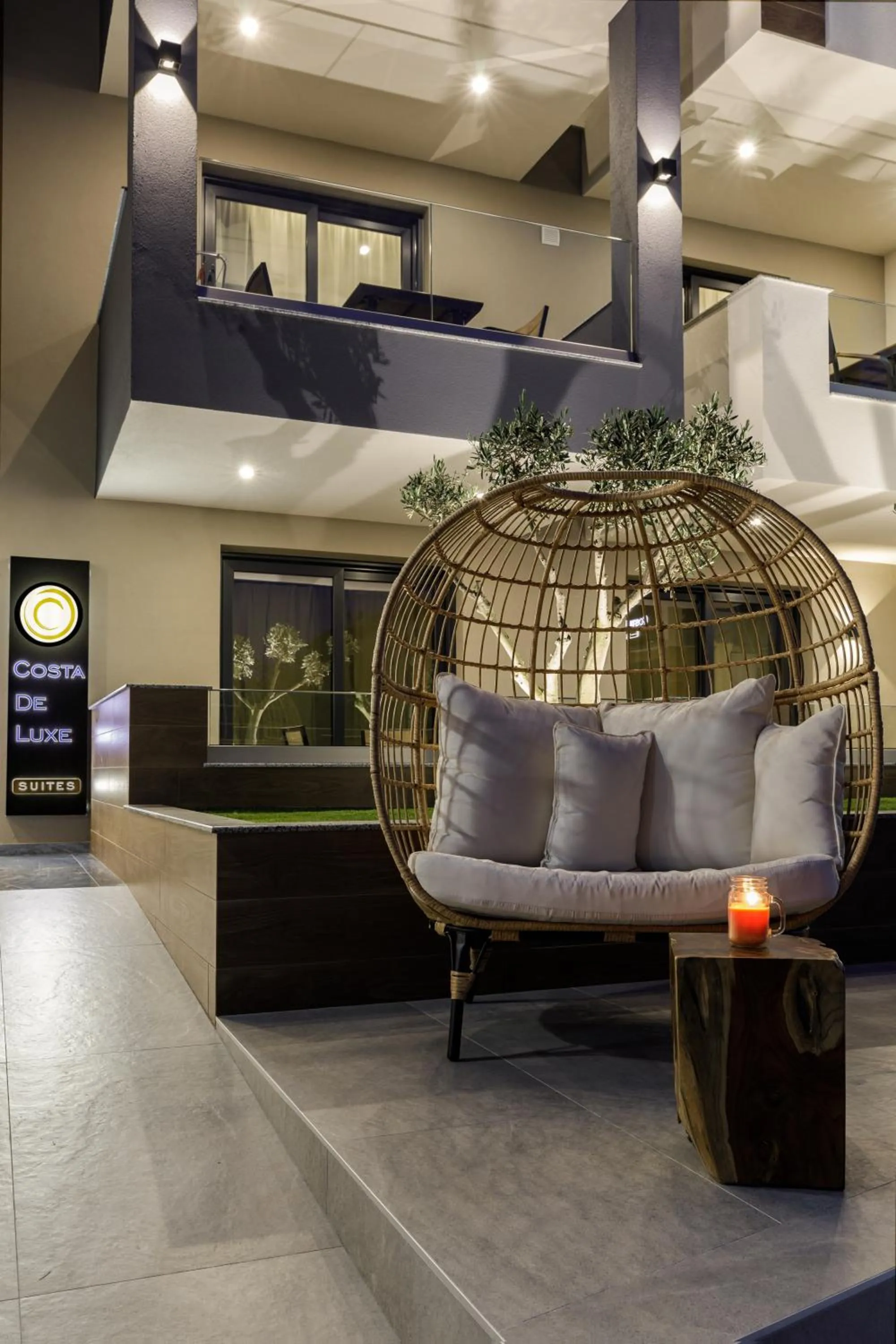 Facade/entrance in Costa De Luxe Suites