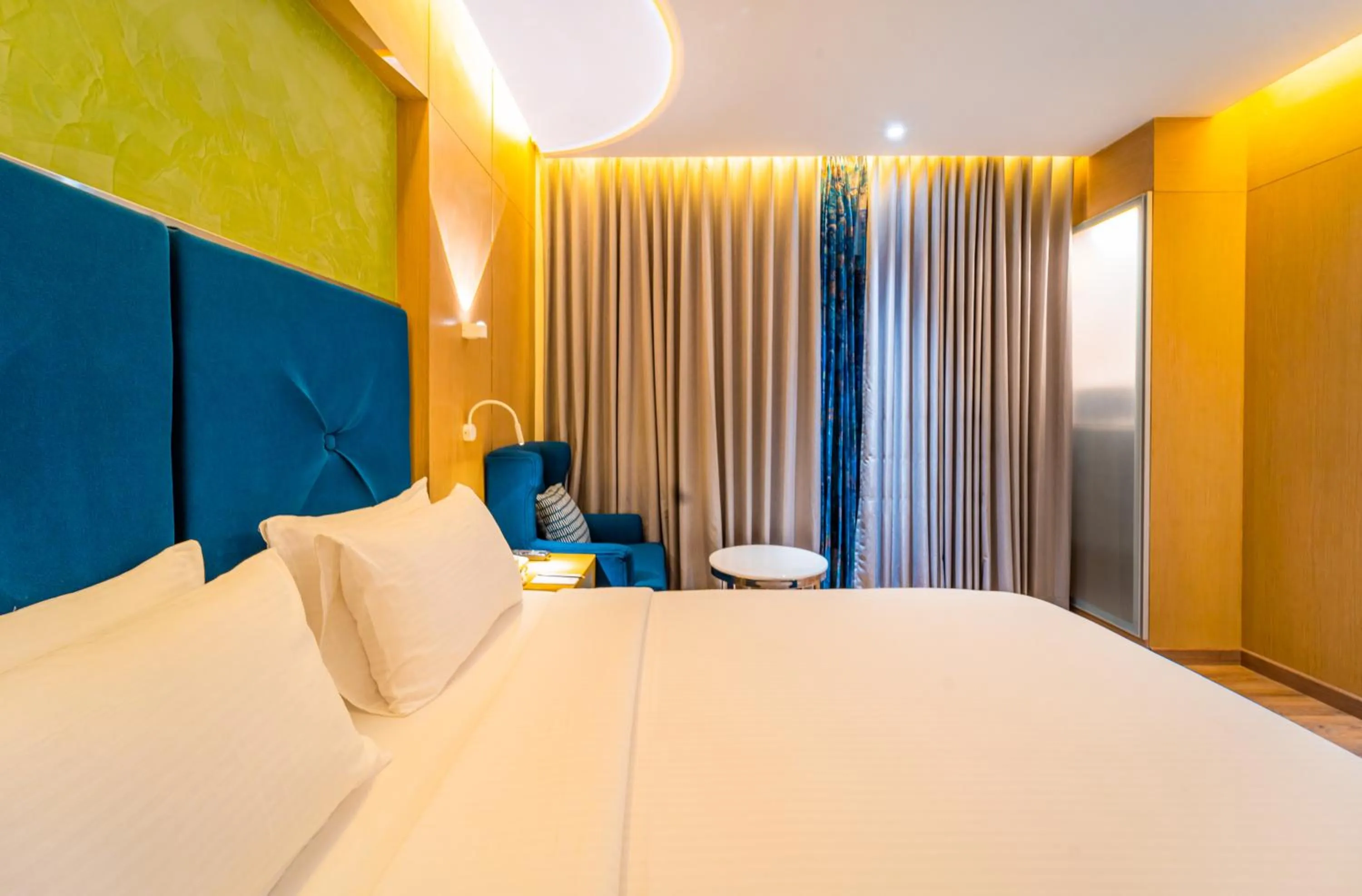 Bed in Effotel By Sayaji Bhopal