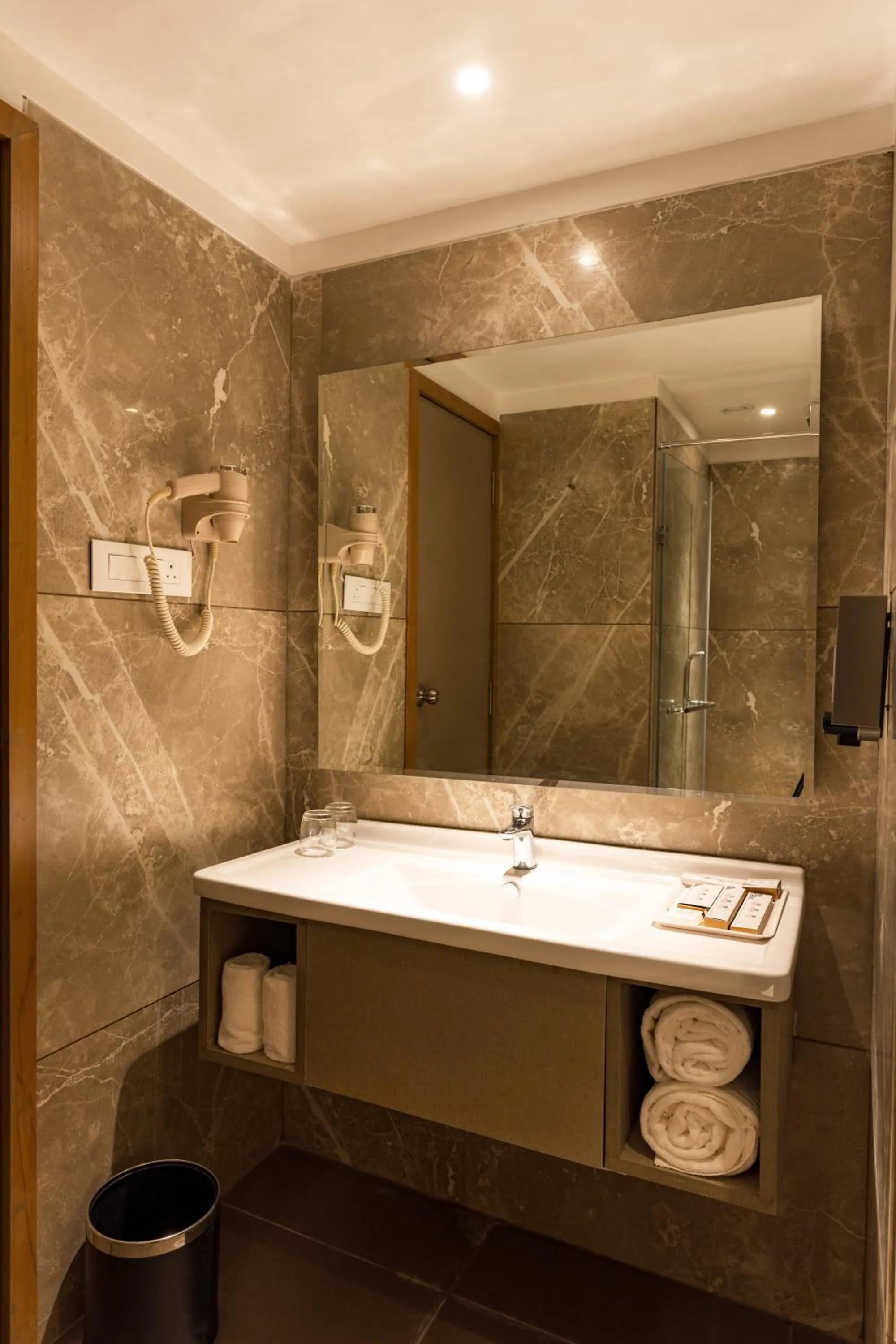 Shower in Effotel By Sayaji Bhopal