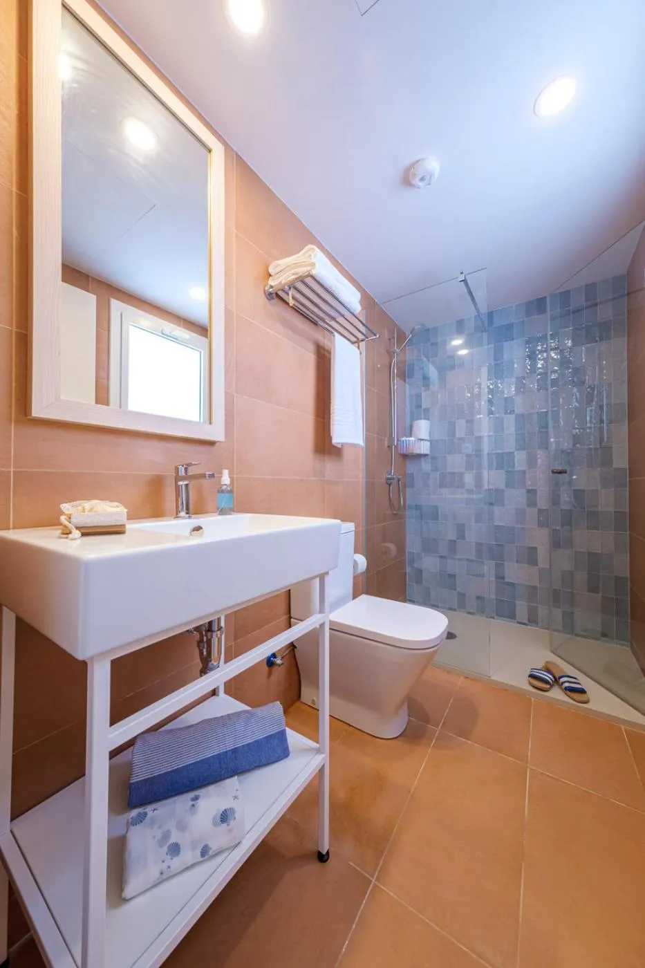 Bathroom in Áncora Salou La Siesta Apartments