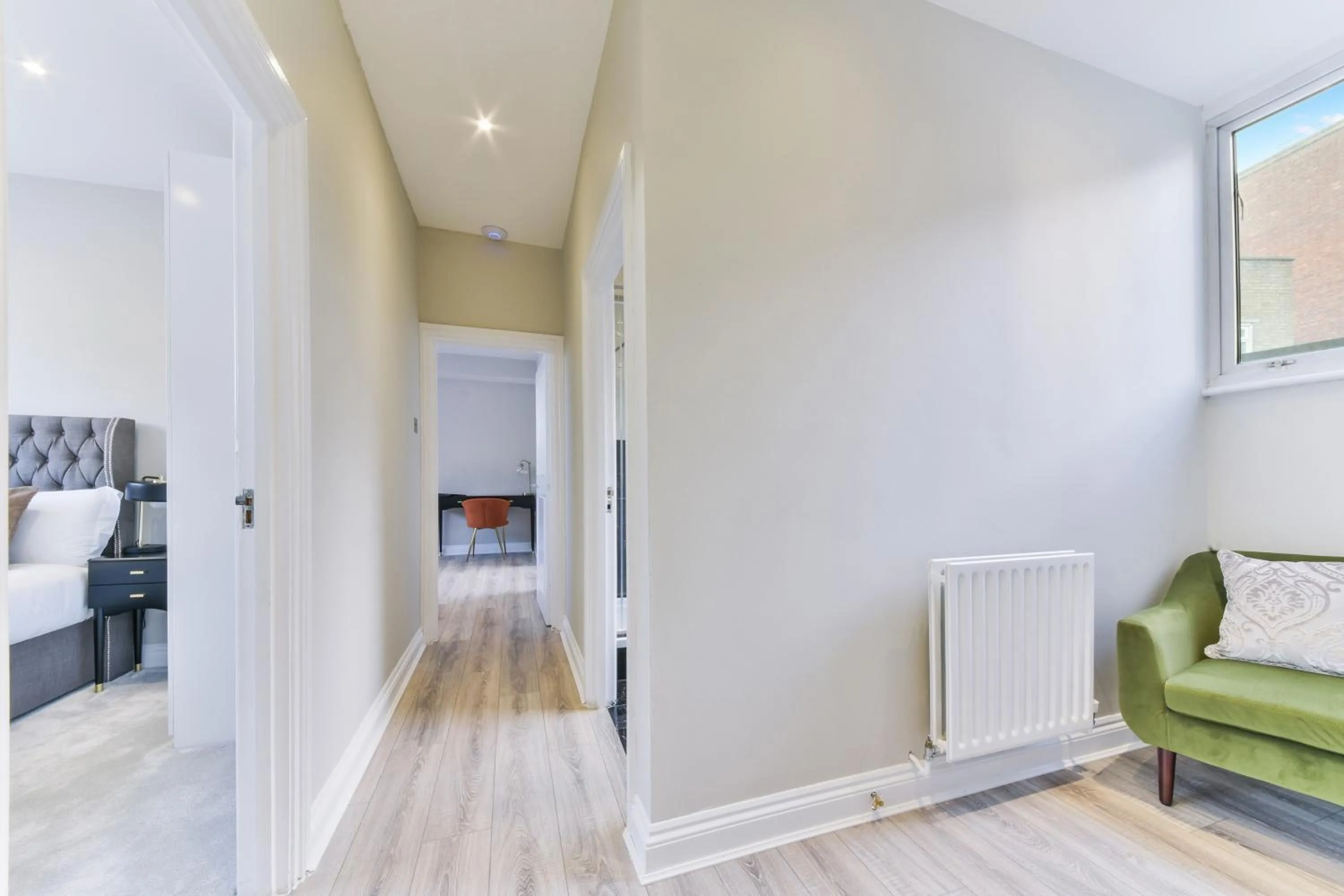 Bed in Avari Apartments - Hatton Collection