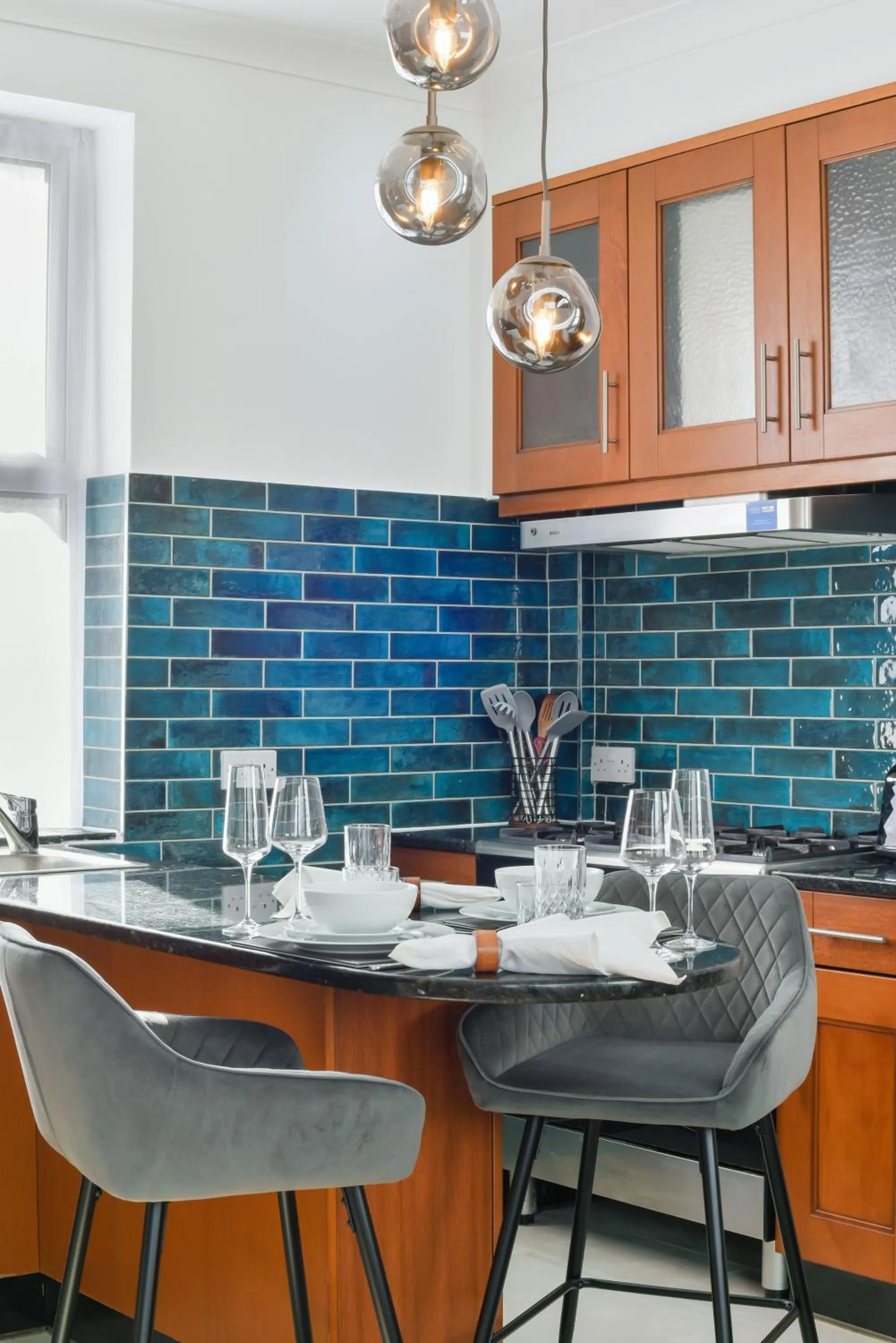 Kitchen or kitchenette in Avari Apartments - Hatton Collection