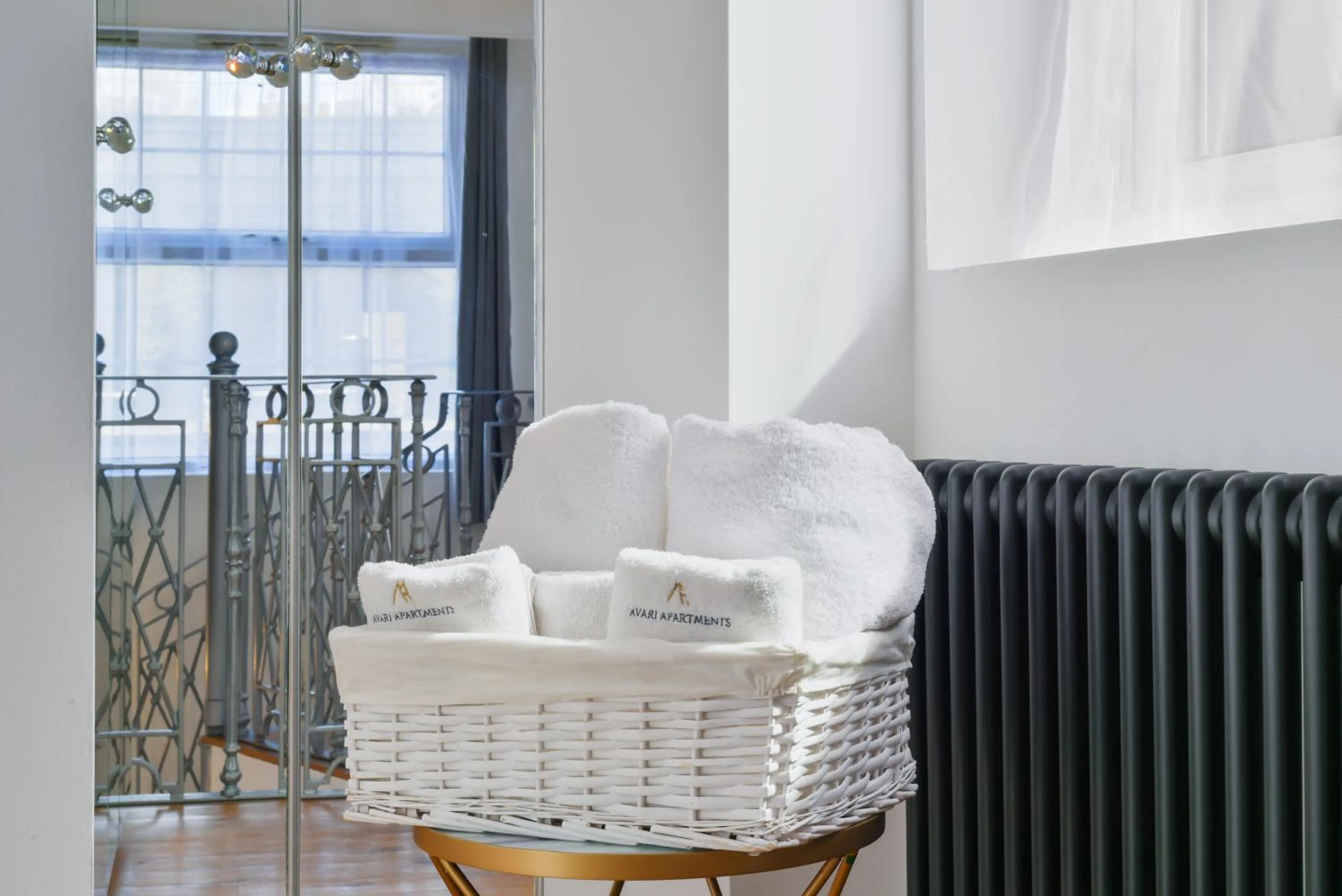 towels in Avari Apartments - Hatton Collection