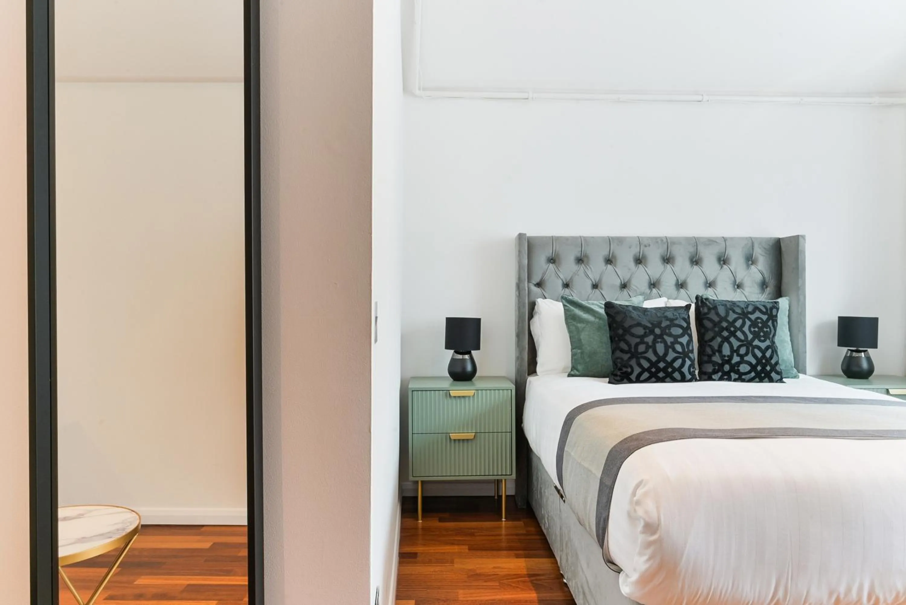 Bed in Avari Apartments - Hatton Collection