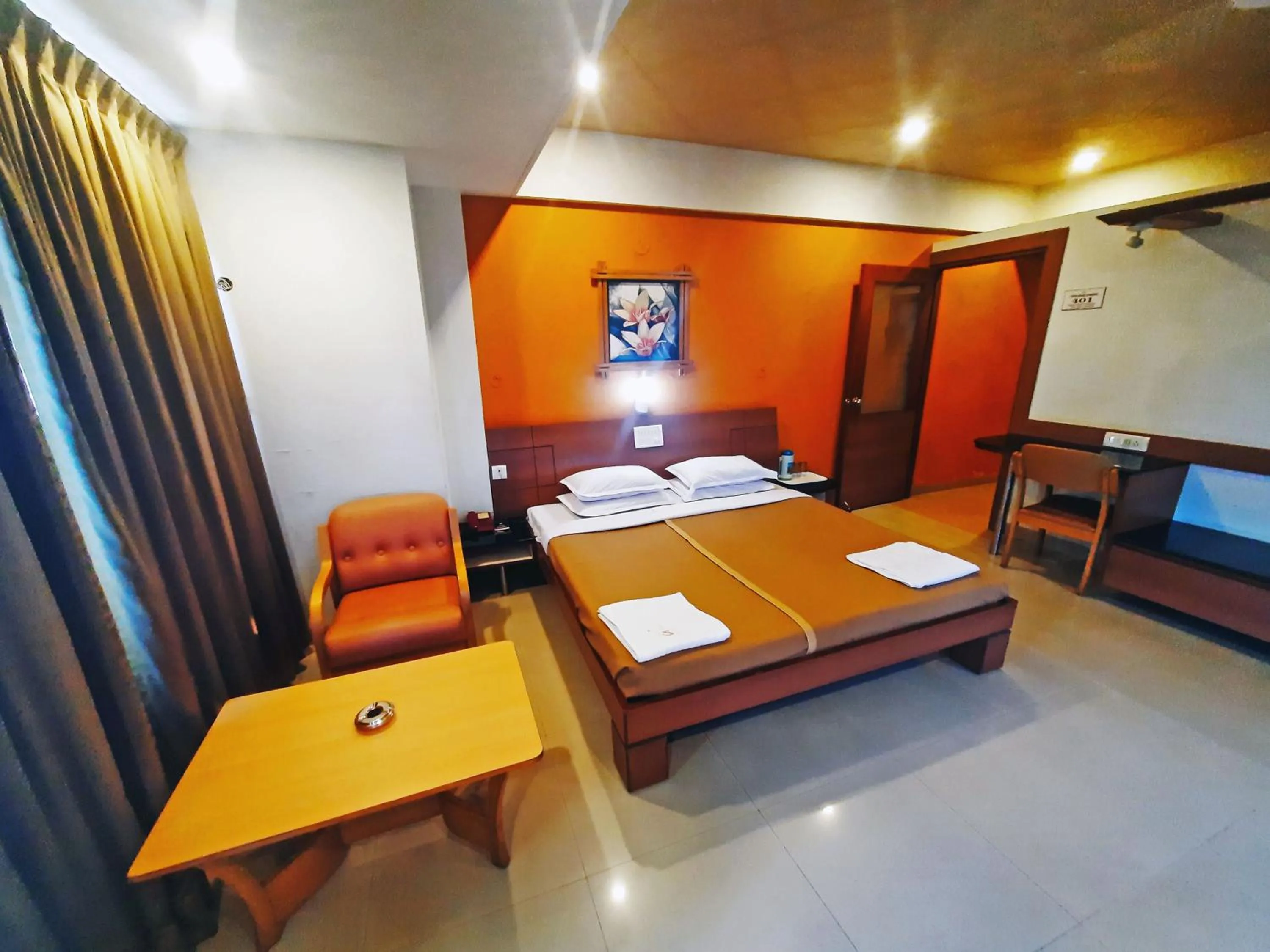 Bedroom in Sanman Deluxe Lodge