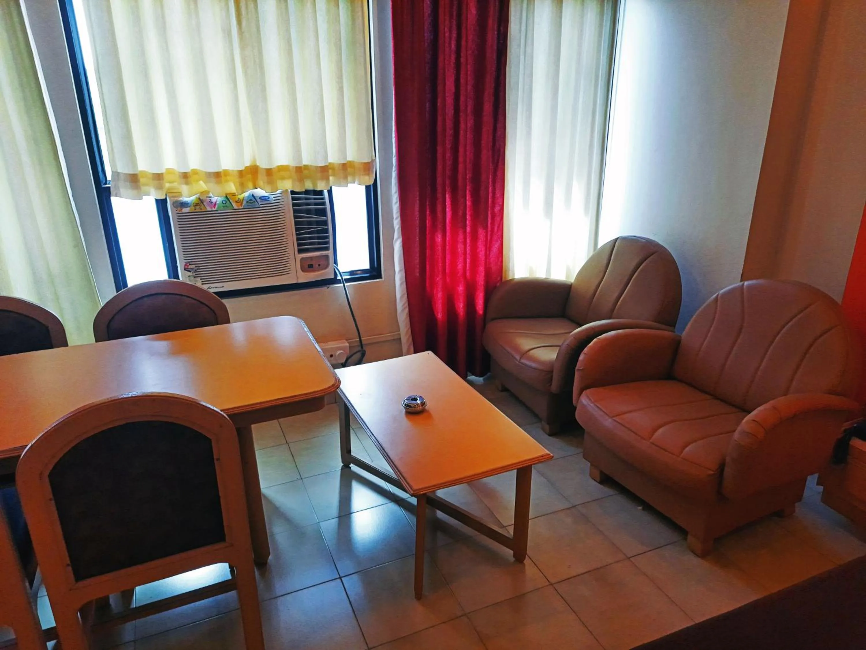 Living room in Sanman Deluxe Lodge