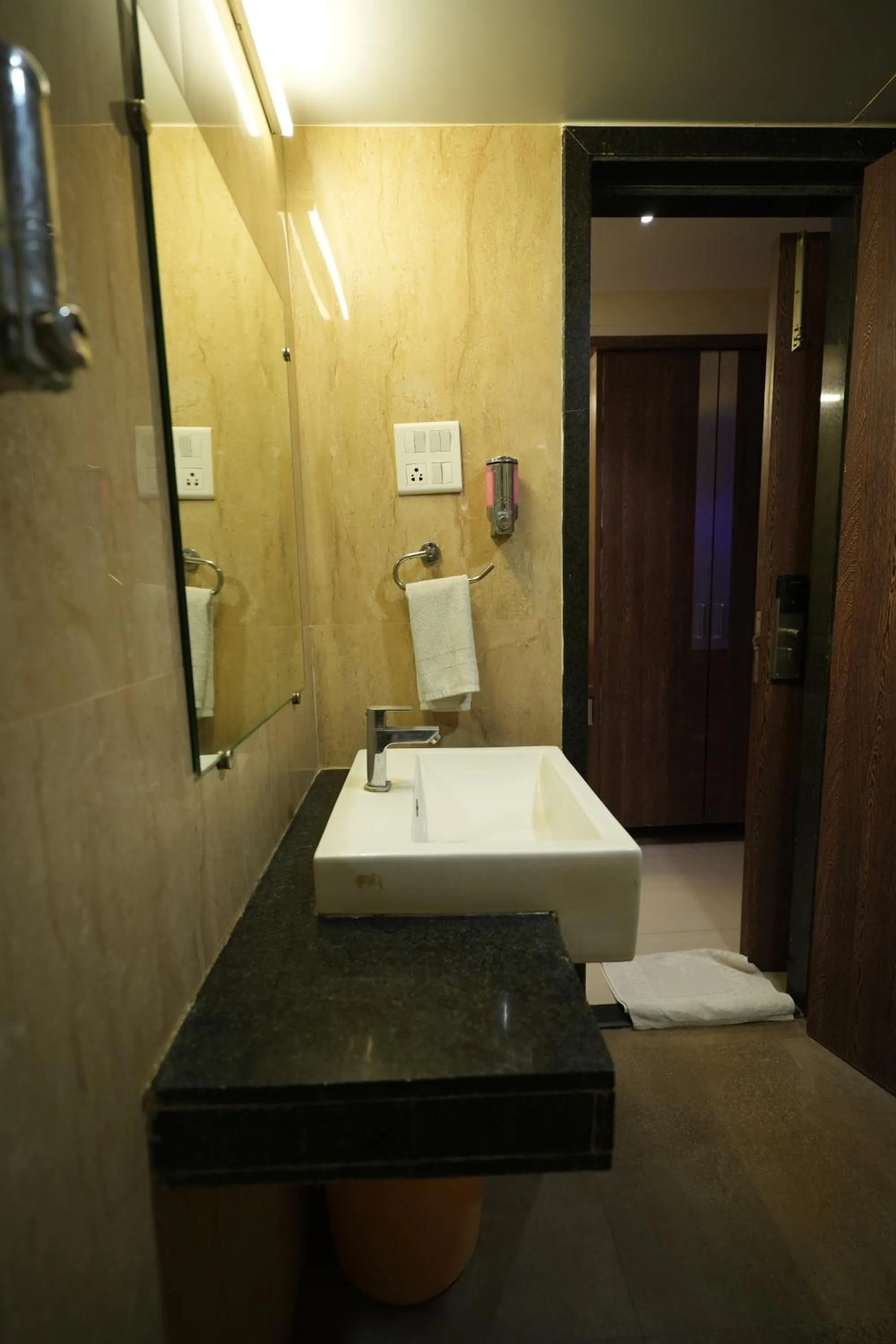 Bathroom in Hotel City Symphony