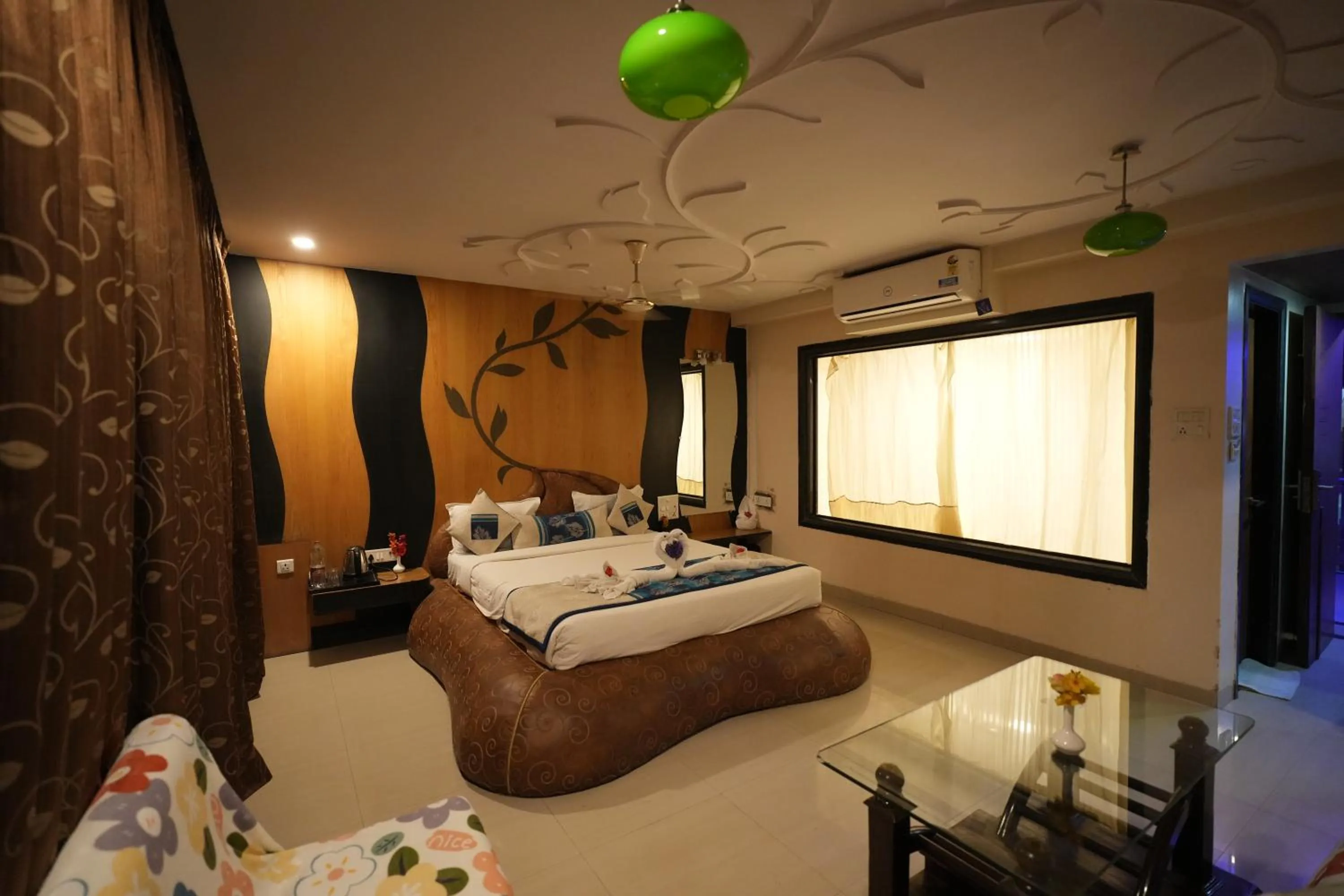 Bedroom, Bed in Hotel City Symphony