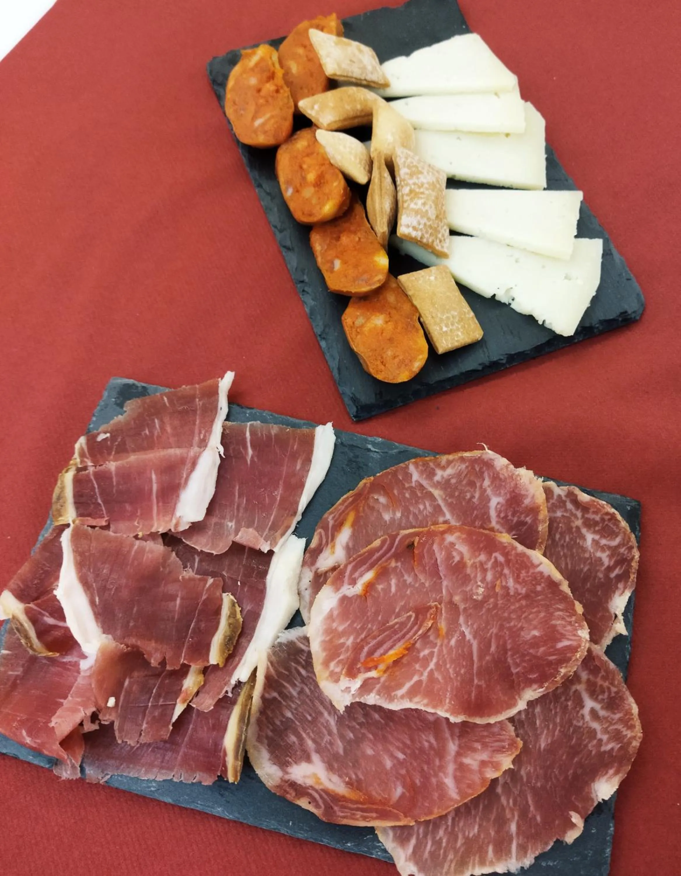 Food and drinks in Hotel Santa Cecilia