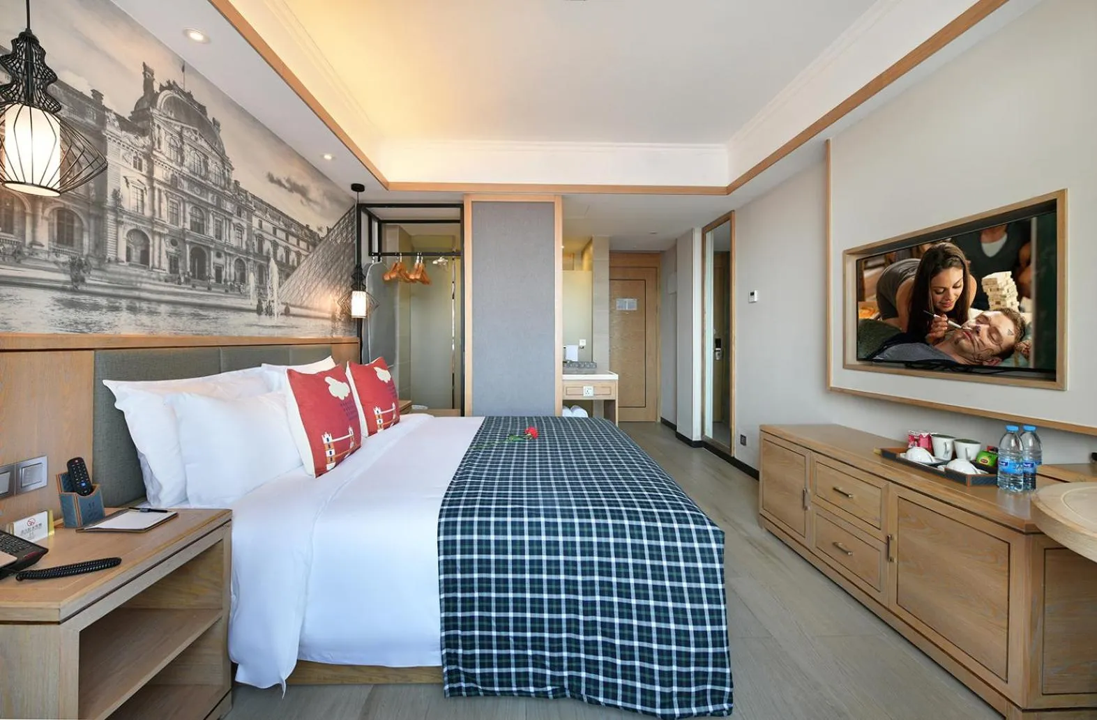 Bed in Mehood Theater Hotel, Shanghai Jinqiao