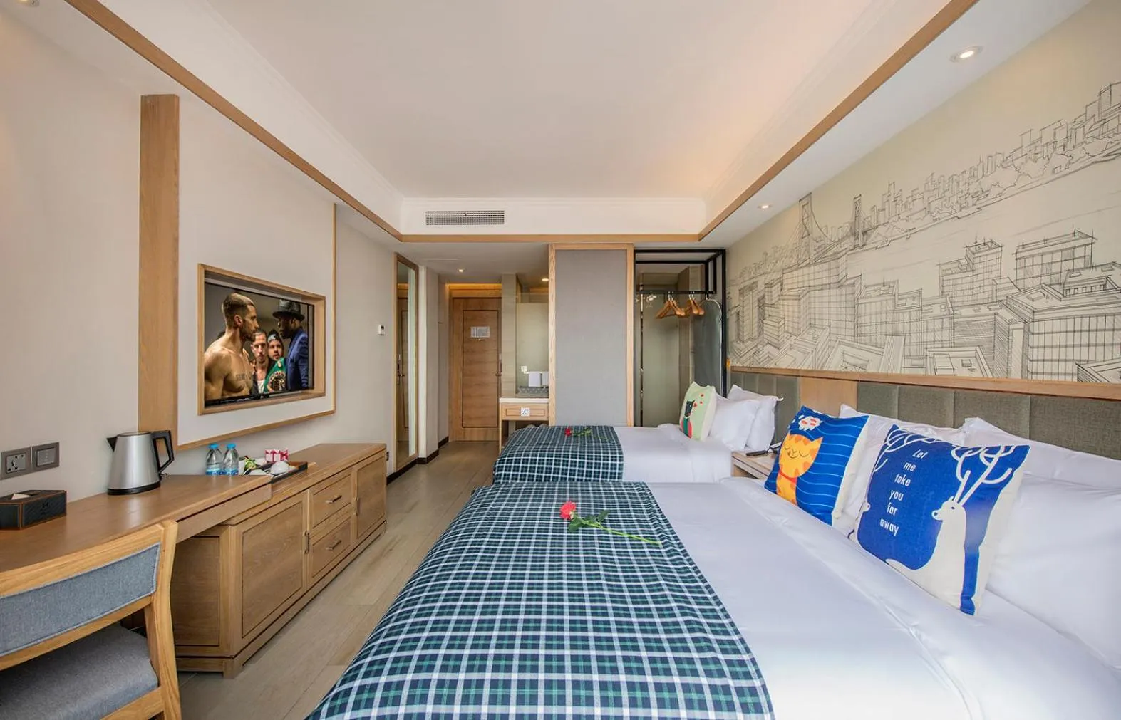 Bed in Mehood Theater Hotel, Shanghai Jinqiao