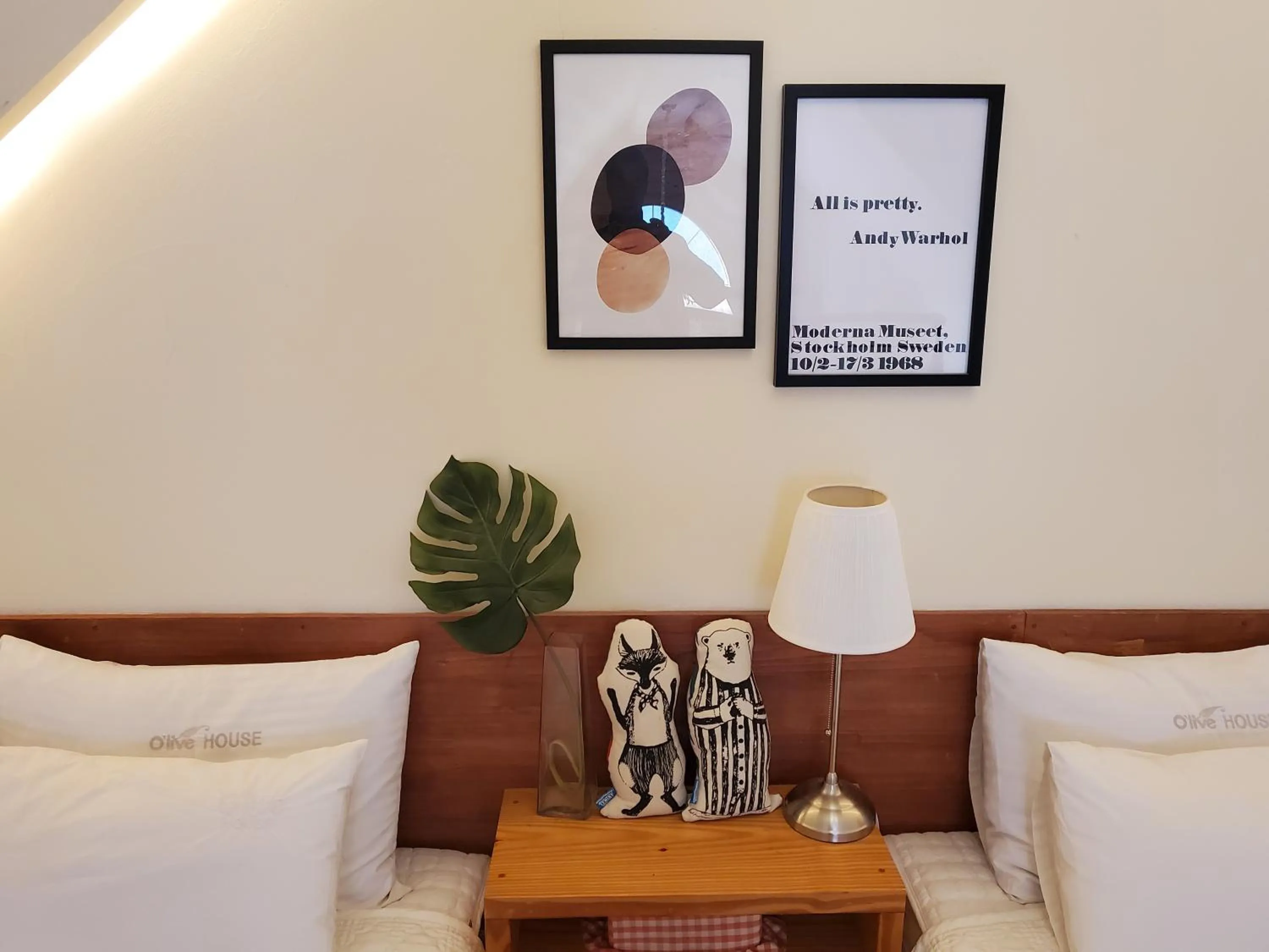 Olive Vanilla Pension