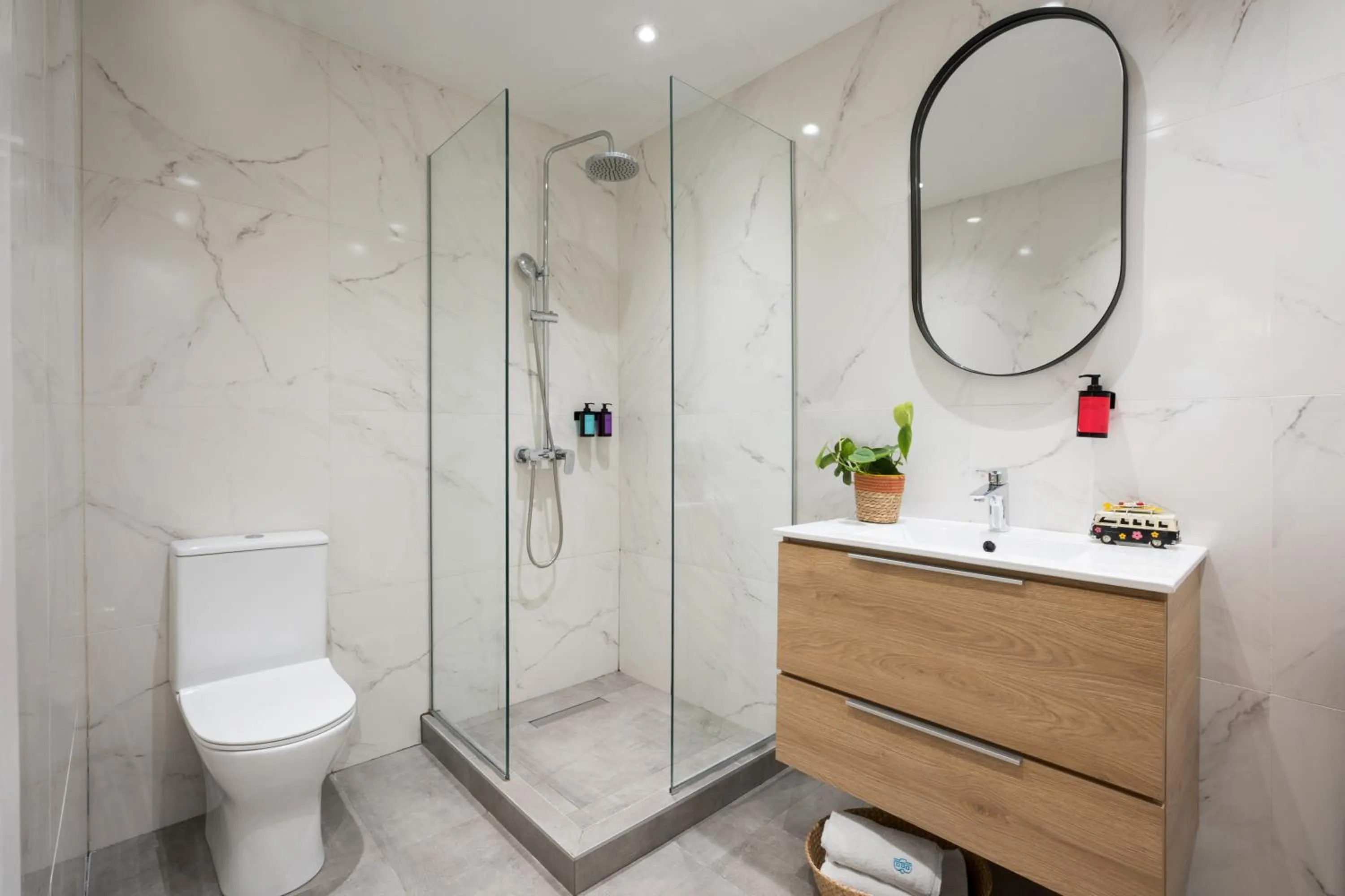 The Caravan Apartments