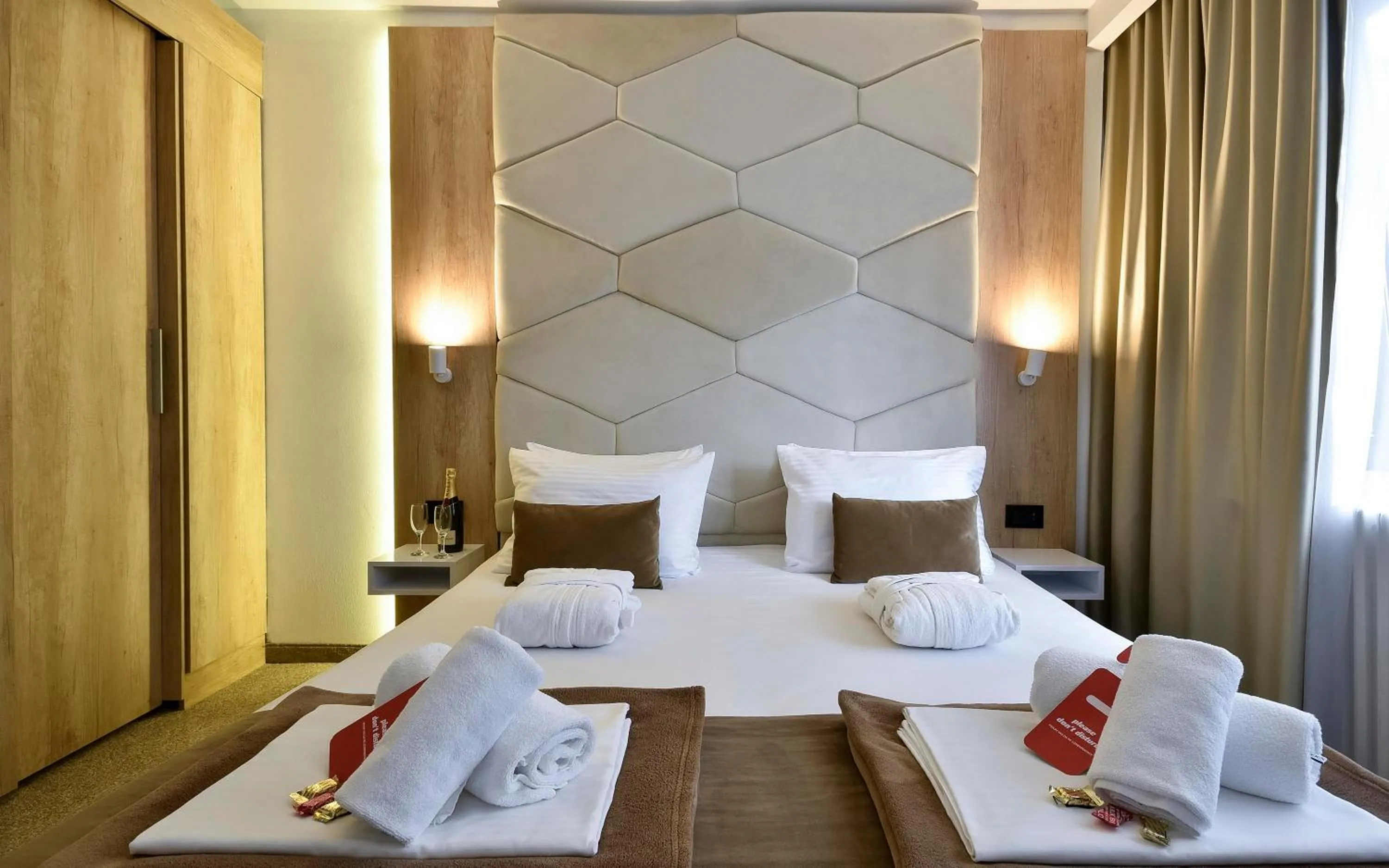 Photo of the whole room, Bed in Hotel Sumadija