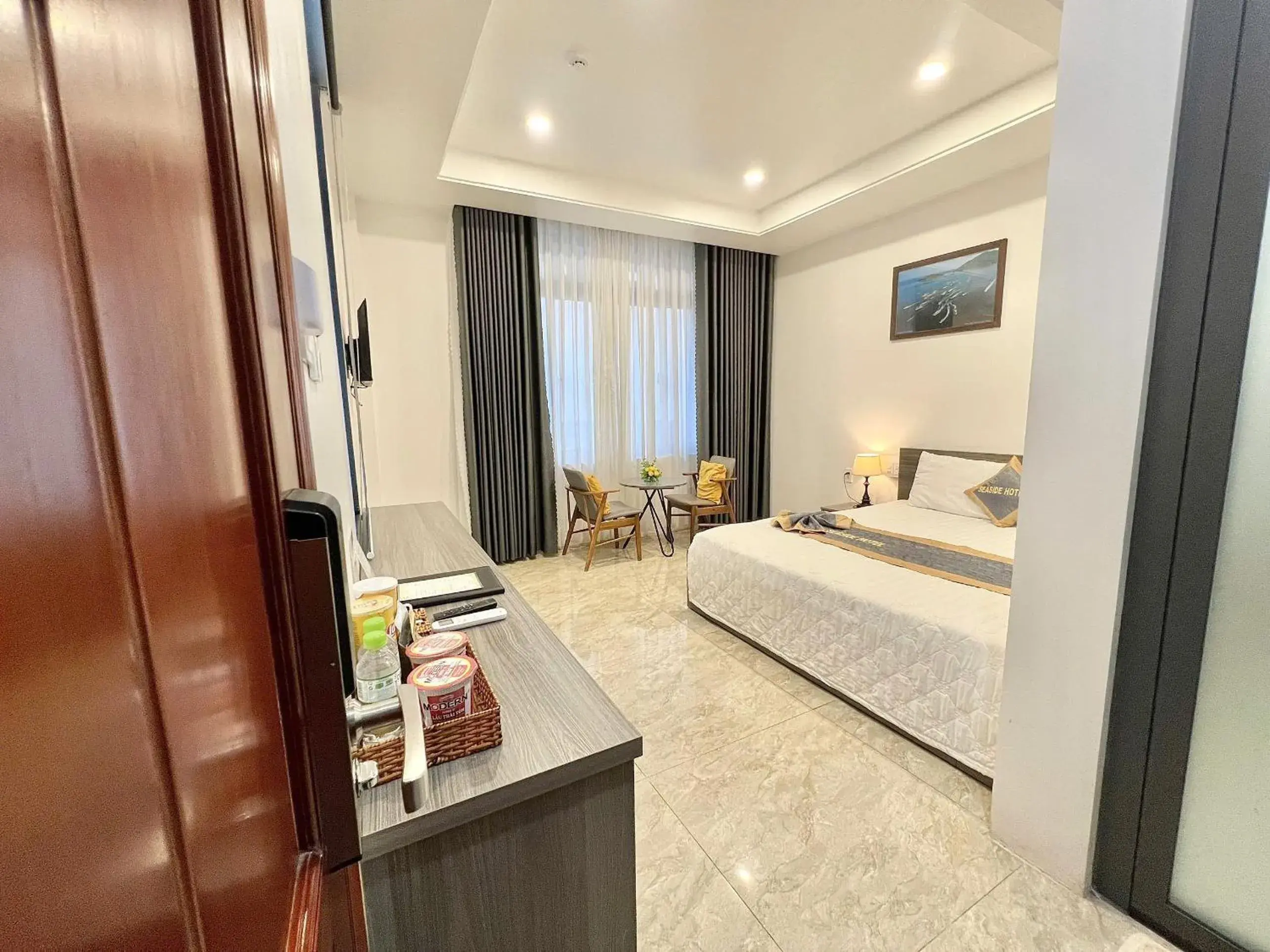 Deluxe Double Room with Sea View in Seaside Hotel - Rach Gia Deluxe Double Room with Sea View in Seaside Hotel - Rach Gia