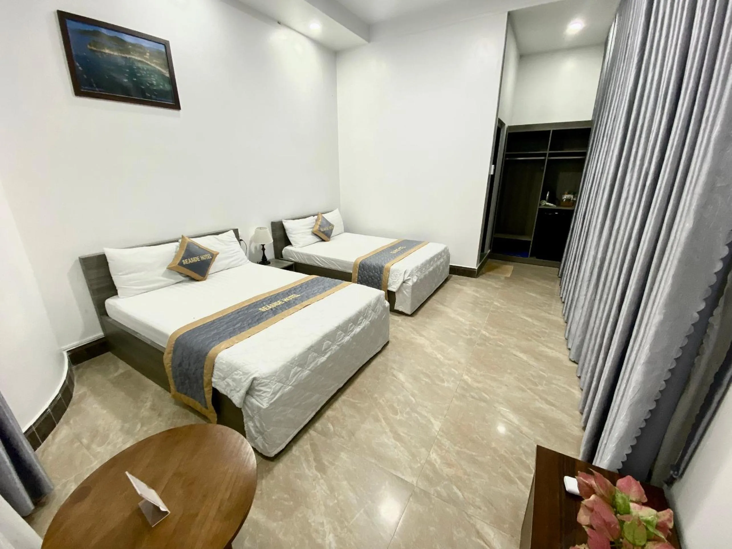 Bed in Seaside Hotel - Rach Gia