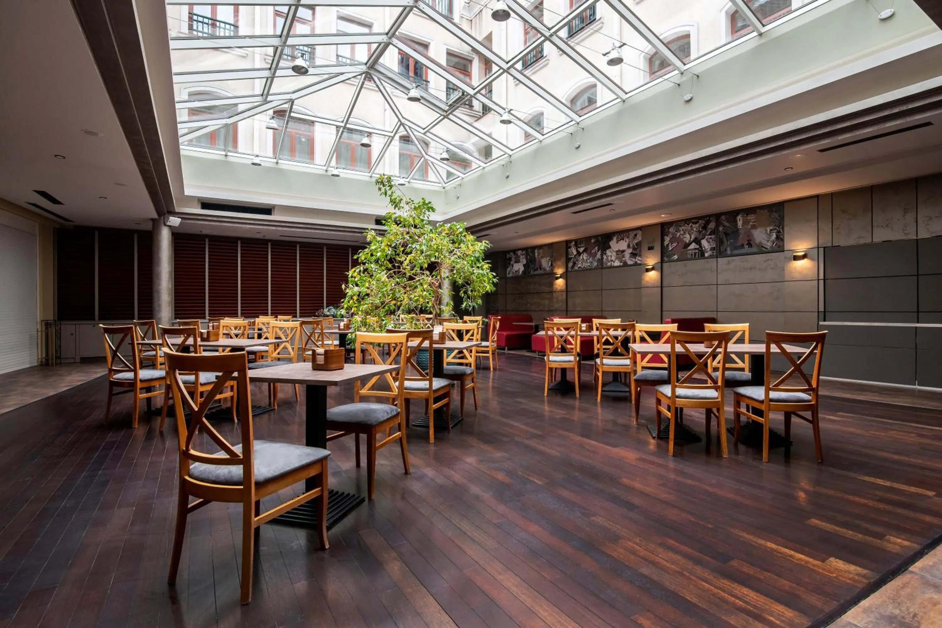 Breakfast in CONTI HOTEL VILNIUS, Conference Centre, Restaurant & Bar