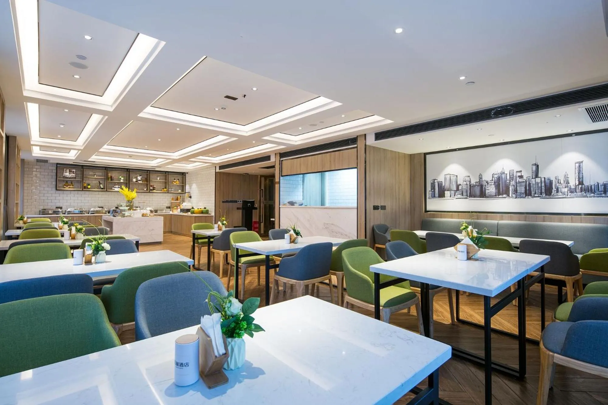 Restaurant/places to eat in Morning Hotel, Changsha Yanghu New City Metro Station