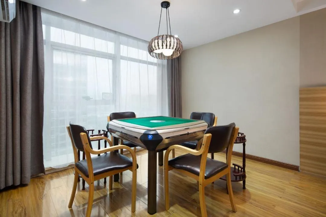 Dining area in Morninginn, Zhangjiajie Tianmen Mountain