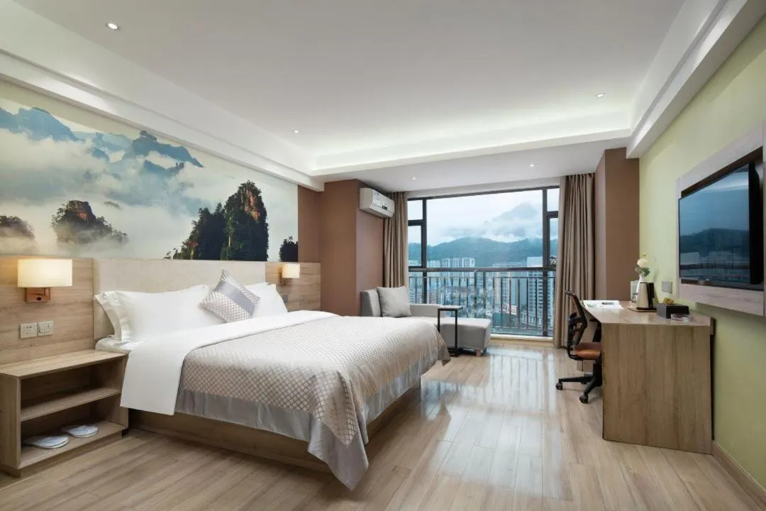 TV and multimedia, Bed in Morninginn, Zhangjiajie Tianmen Mountain