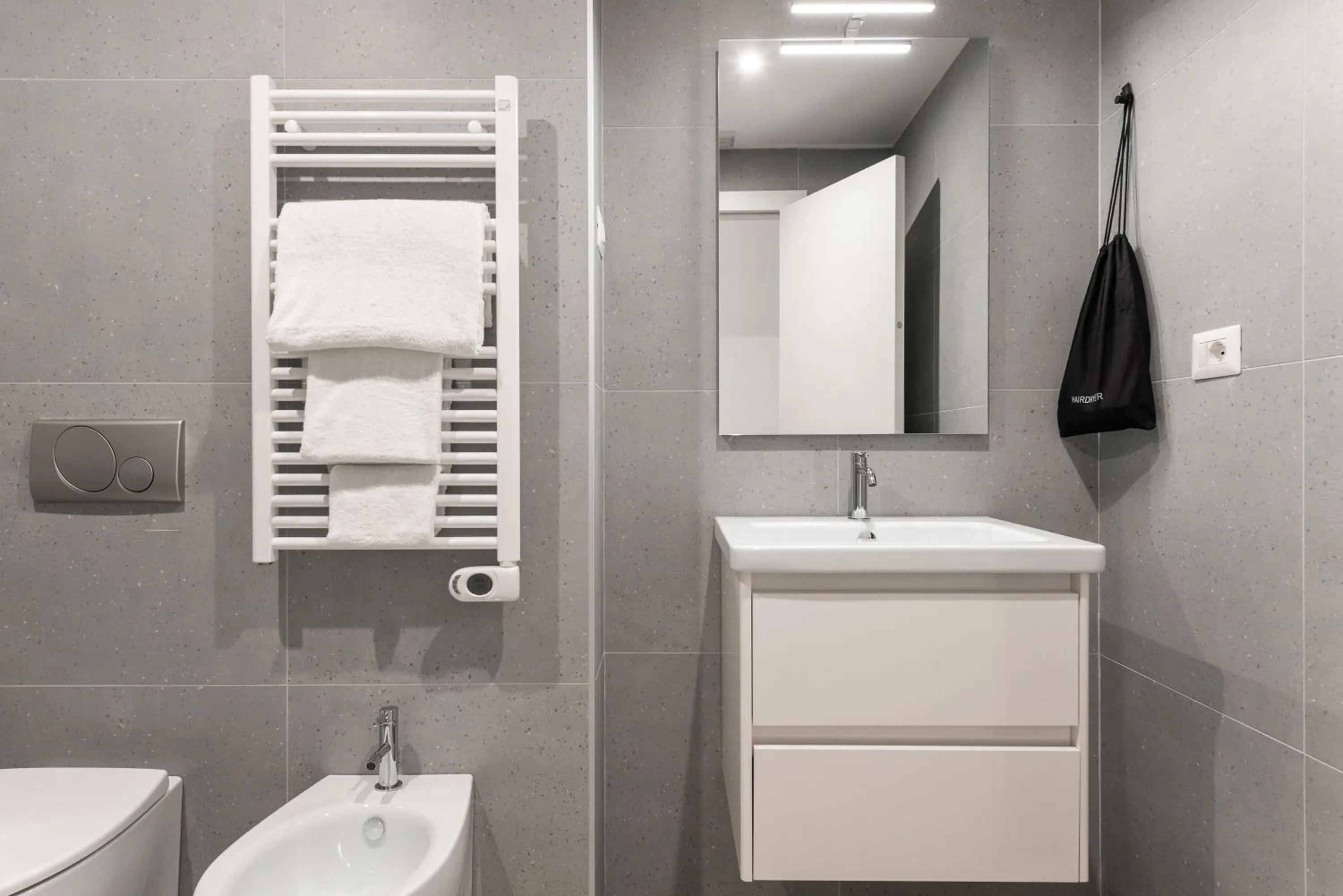 Bathroom in Numa Rome Verso