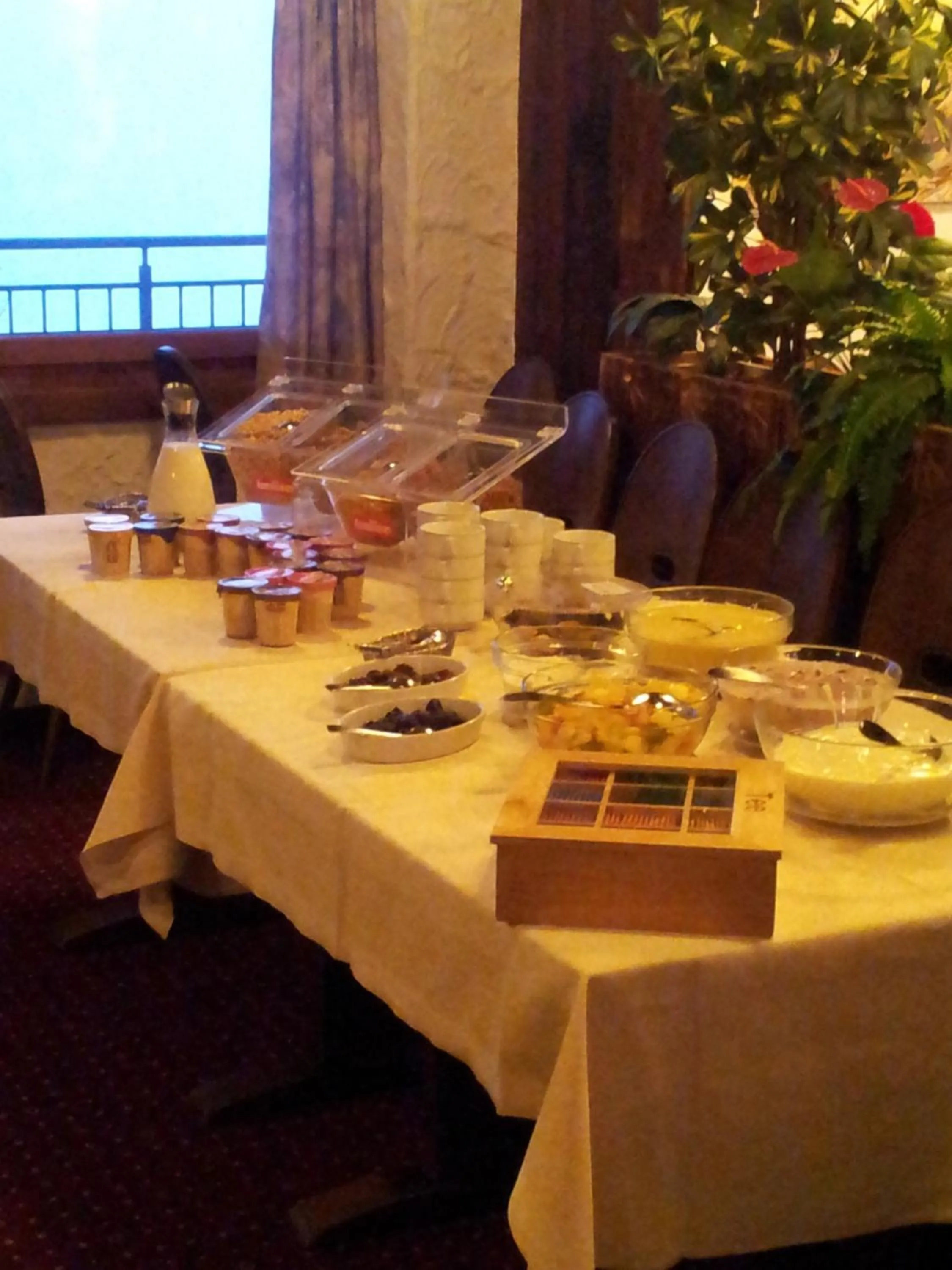 Buffet breakfast in Hotel Restaurant Kulm