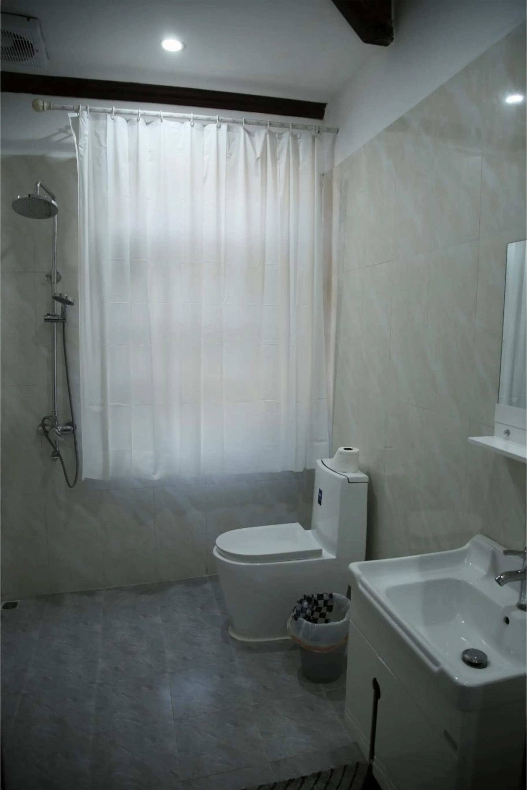 Shower in Villa KiengKham晶康民宿