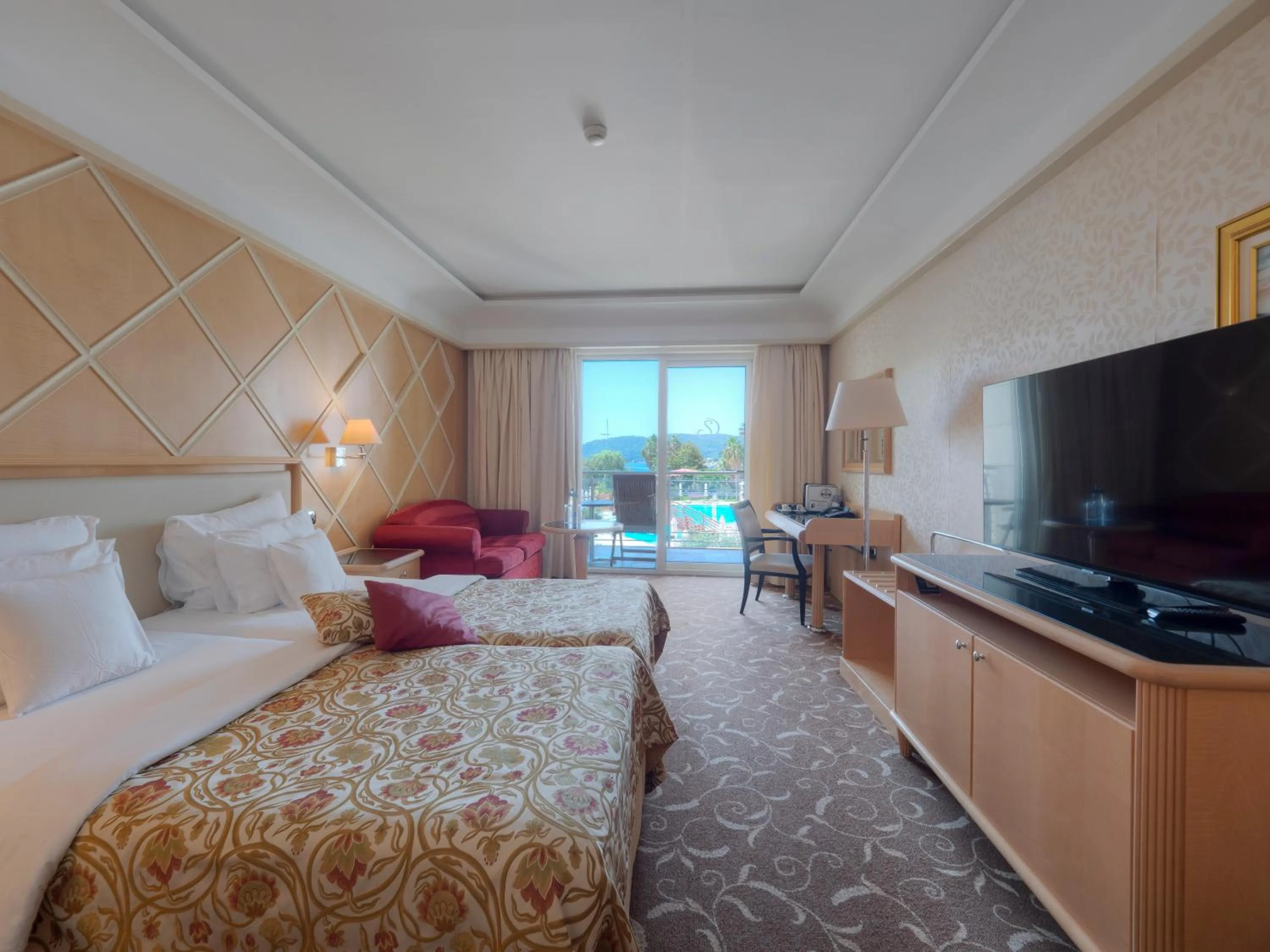 Bedroom, Bed in Splendid Conference & Spa Resort