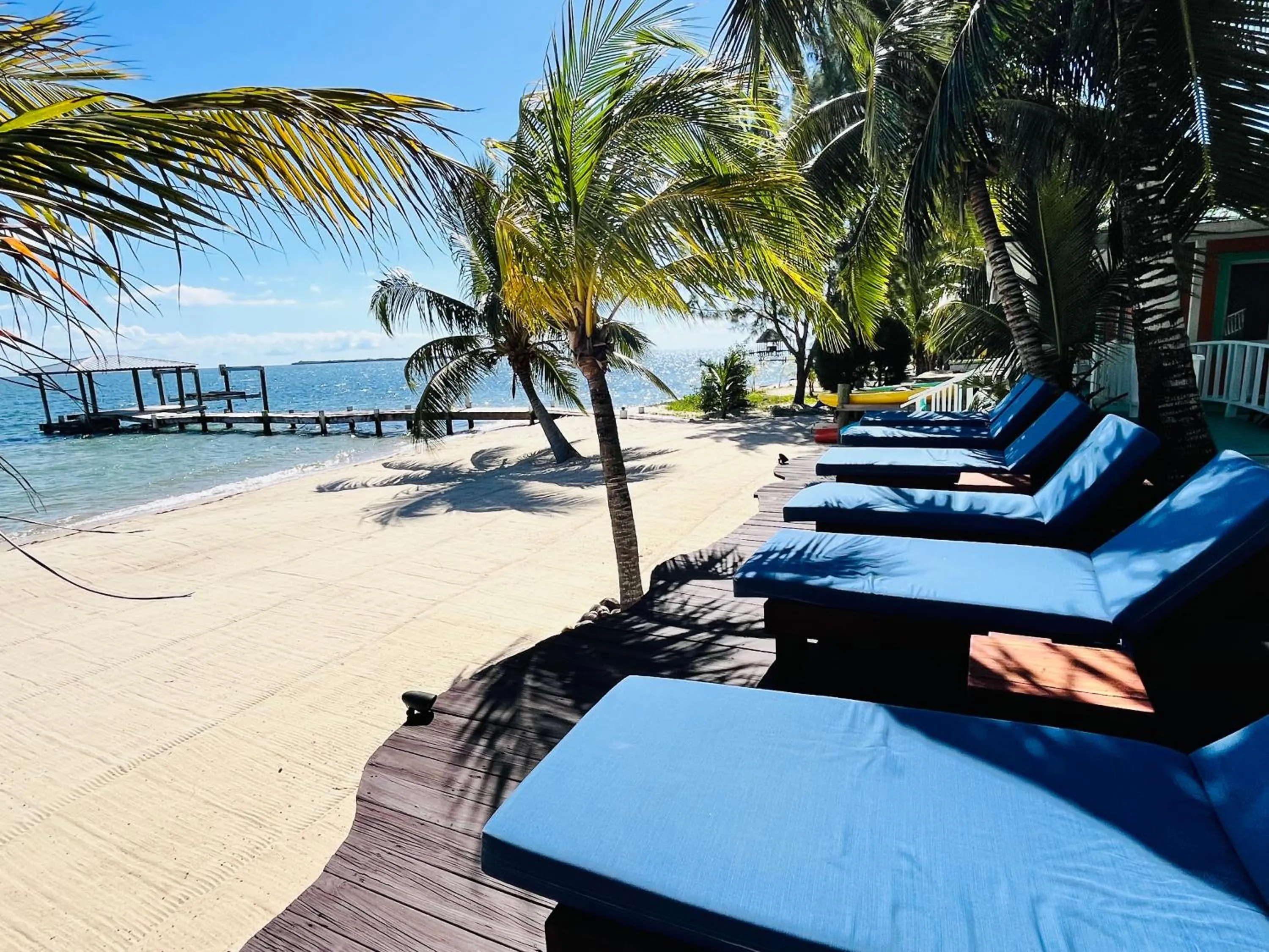 Beach in Coral Cove Inn