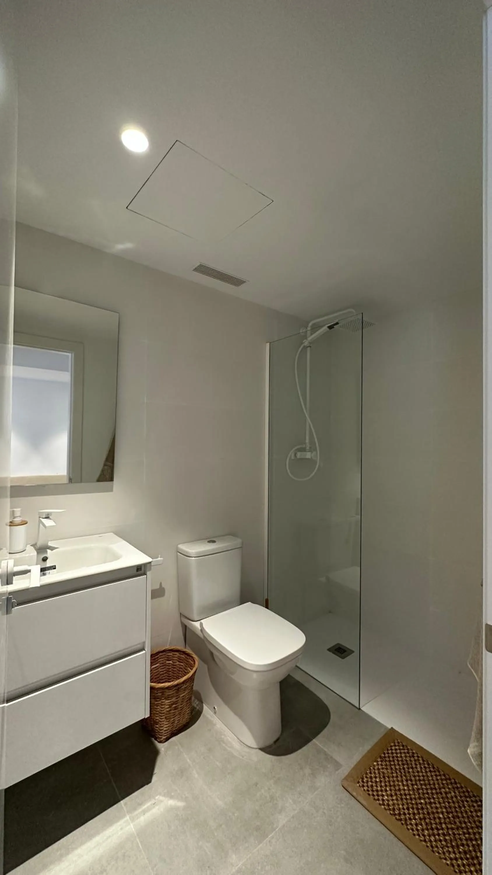 Shower in ART HOMES LAVADERO