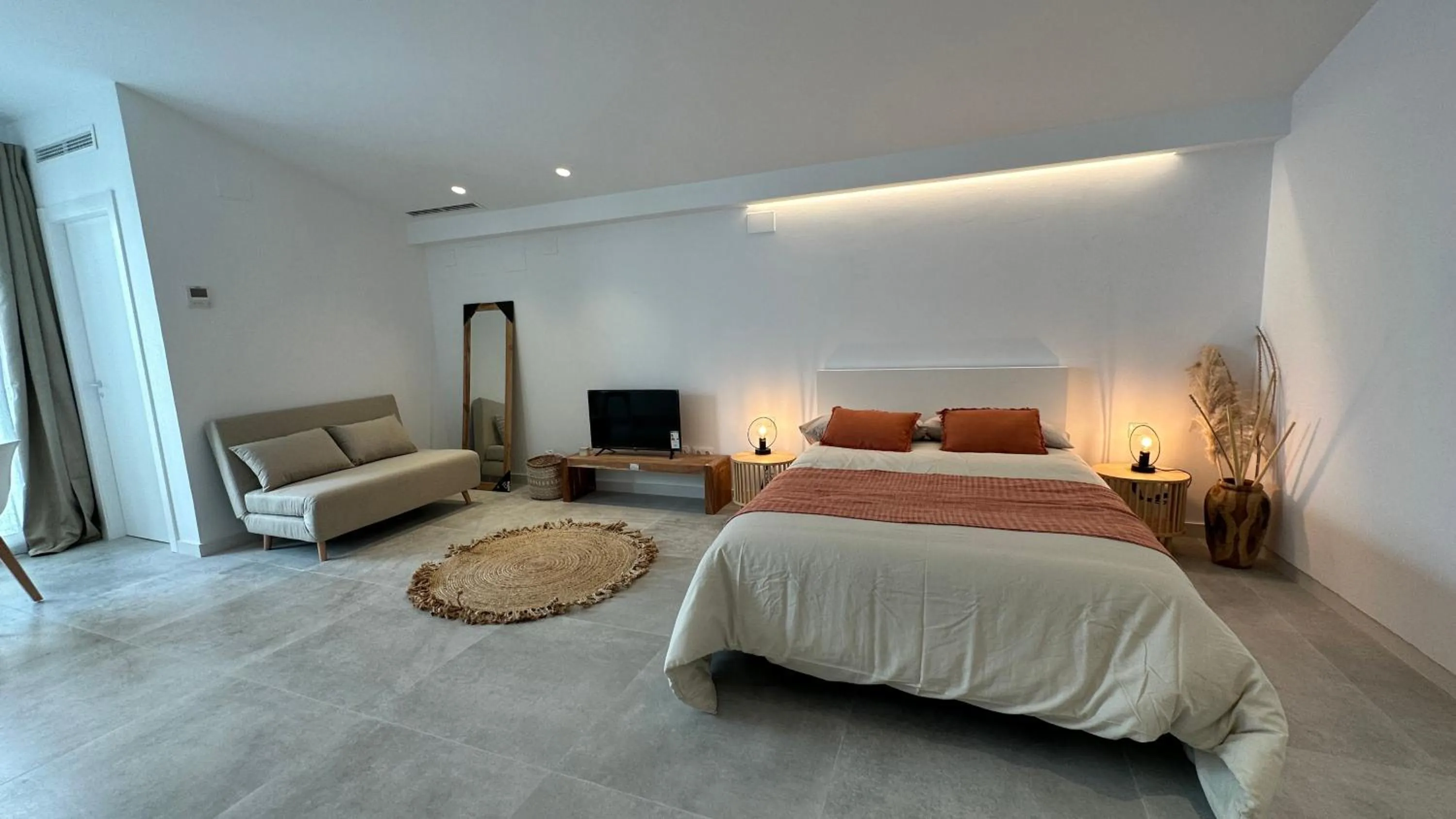 Bed in ART HOMES LAVADERO