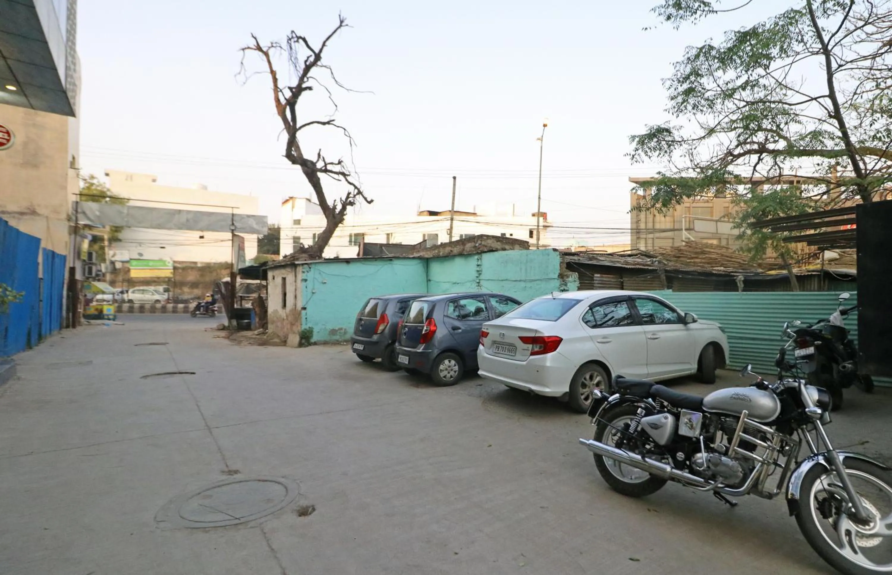 Day in Hotel D'Capitol - Delhi Airport