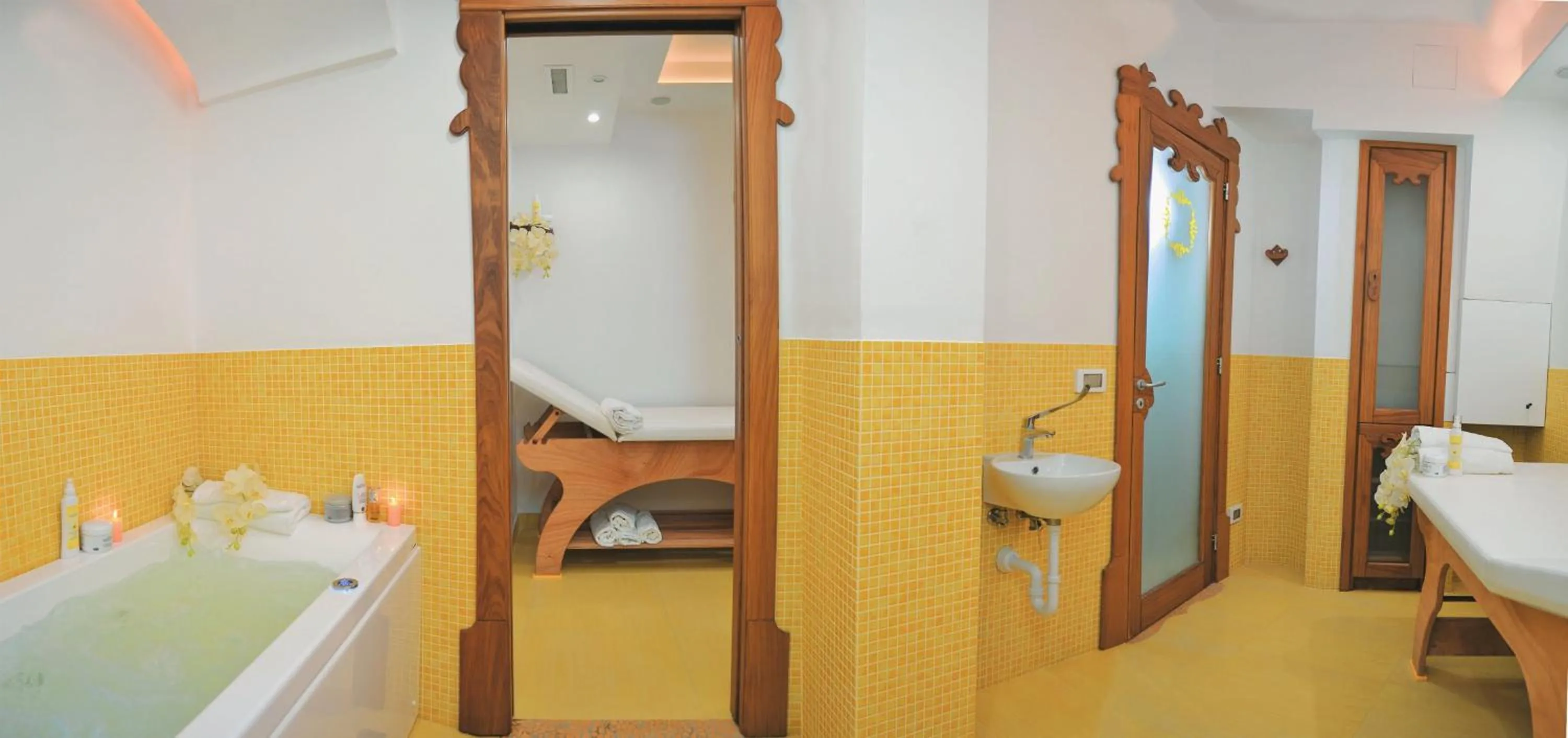 Spa and wellness centre/facilities in Hotel Villa Sirena - Thermae & SPA