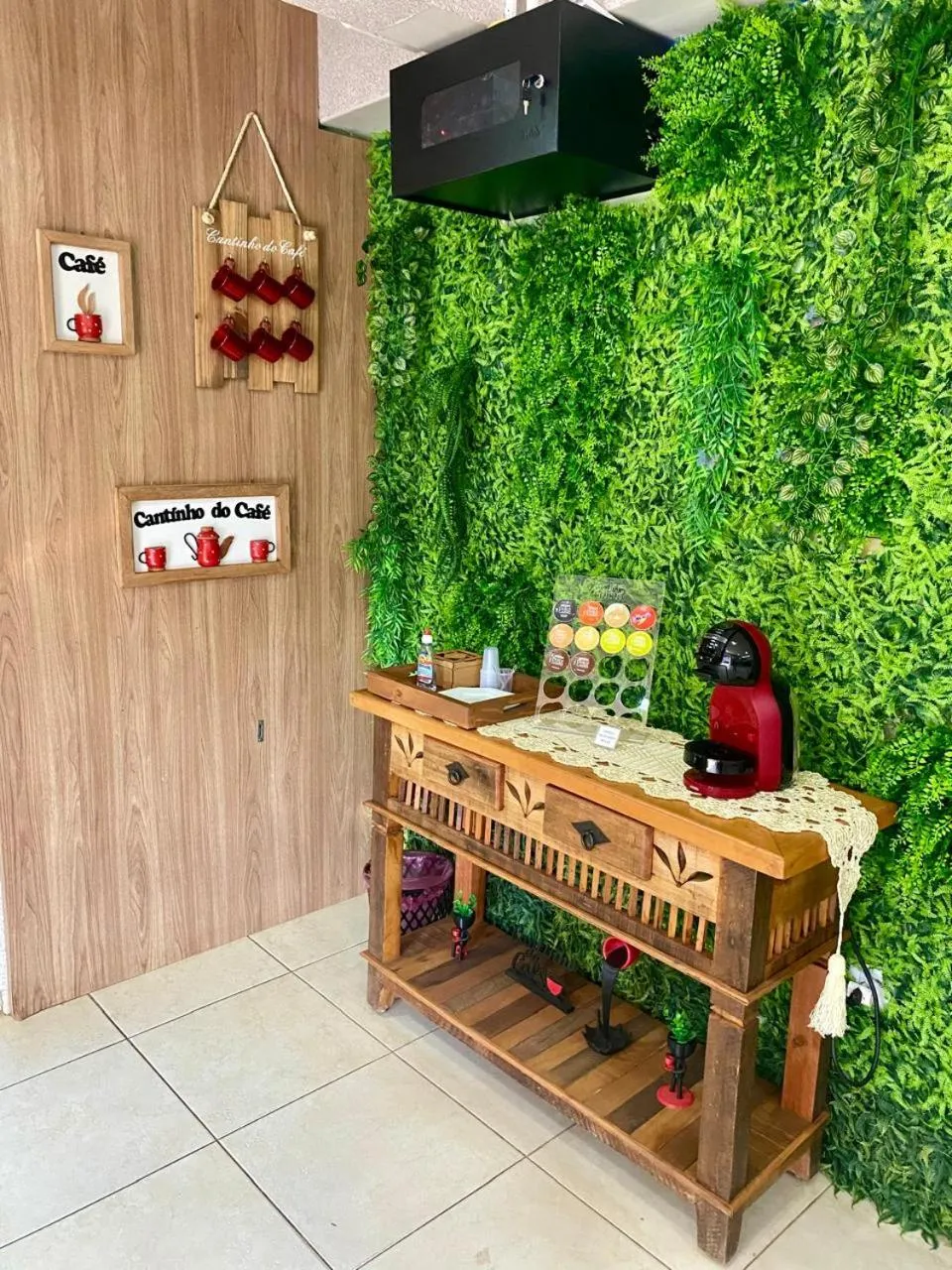 Entertainment in Hotel Savana