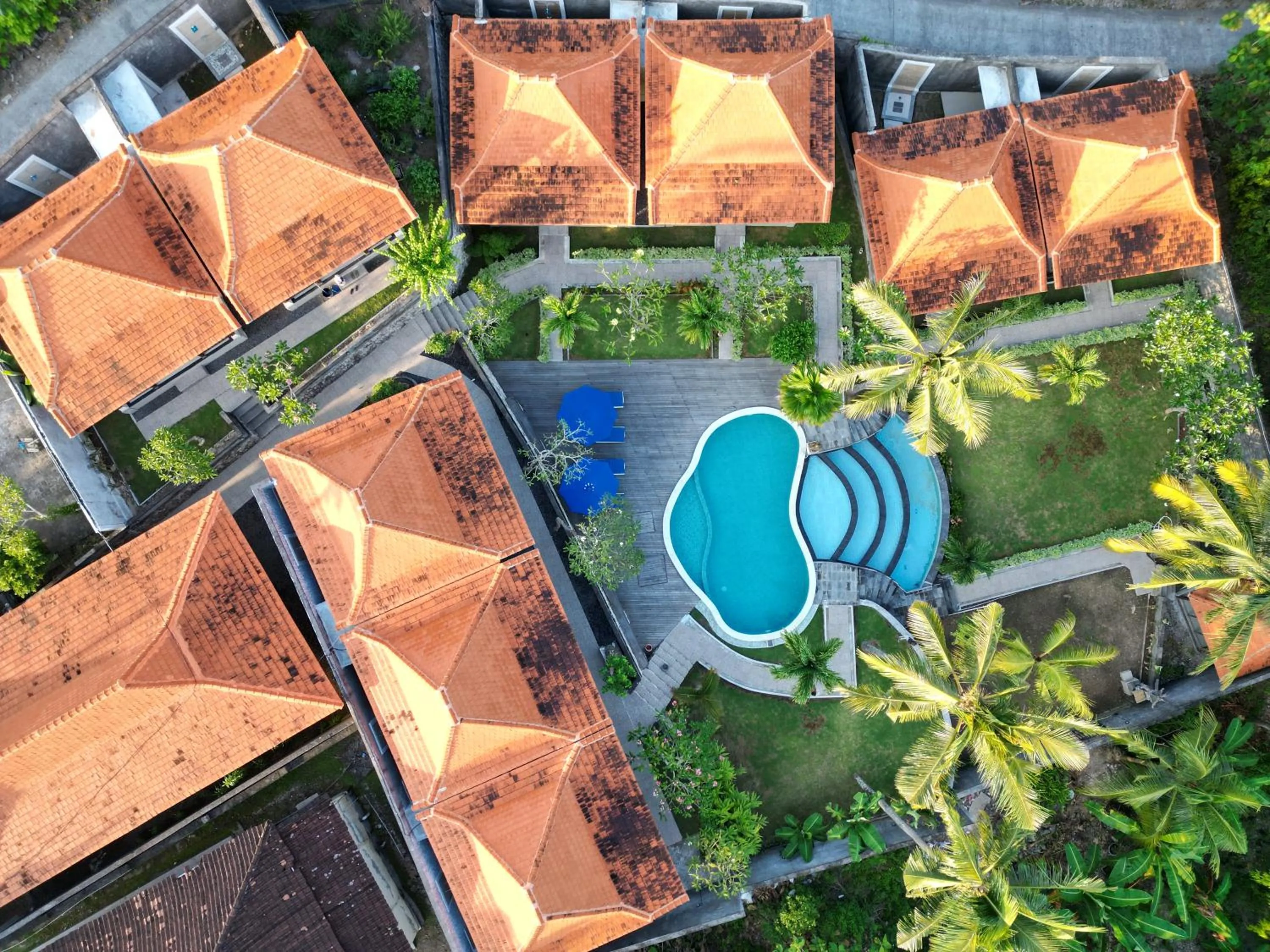 Property building in Villa Vilah