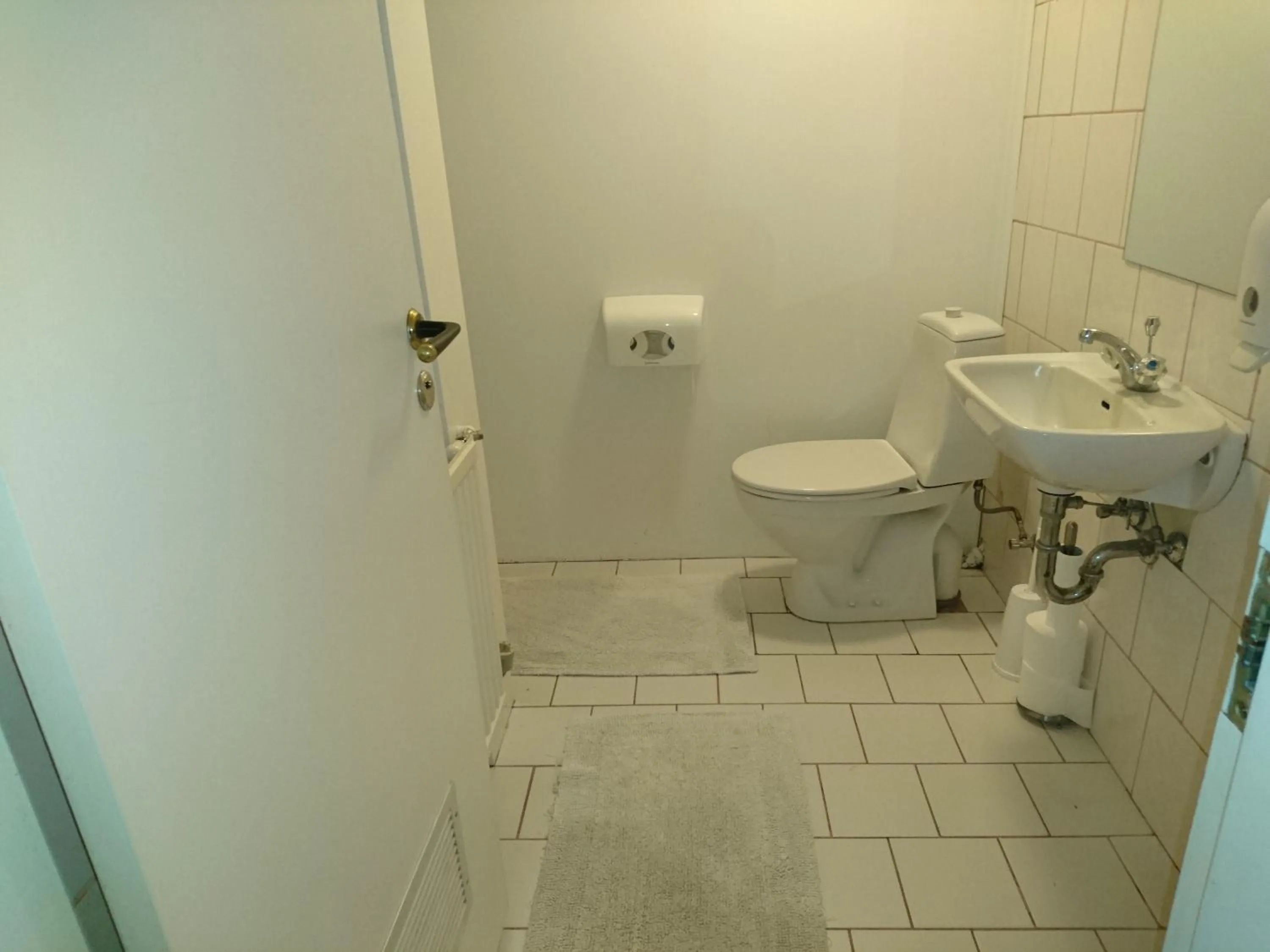 Area and facilities in Alba Guesthouse