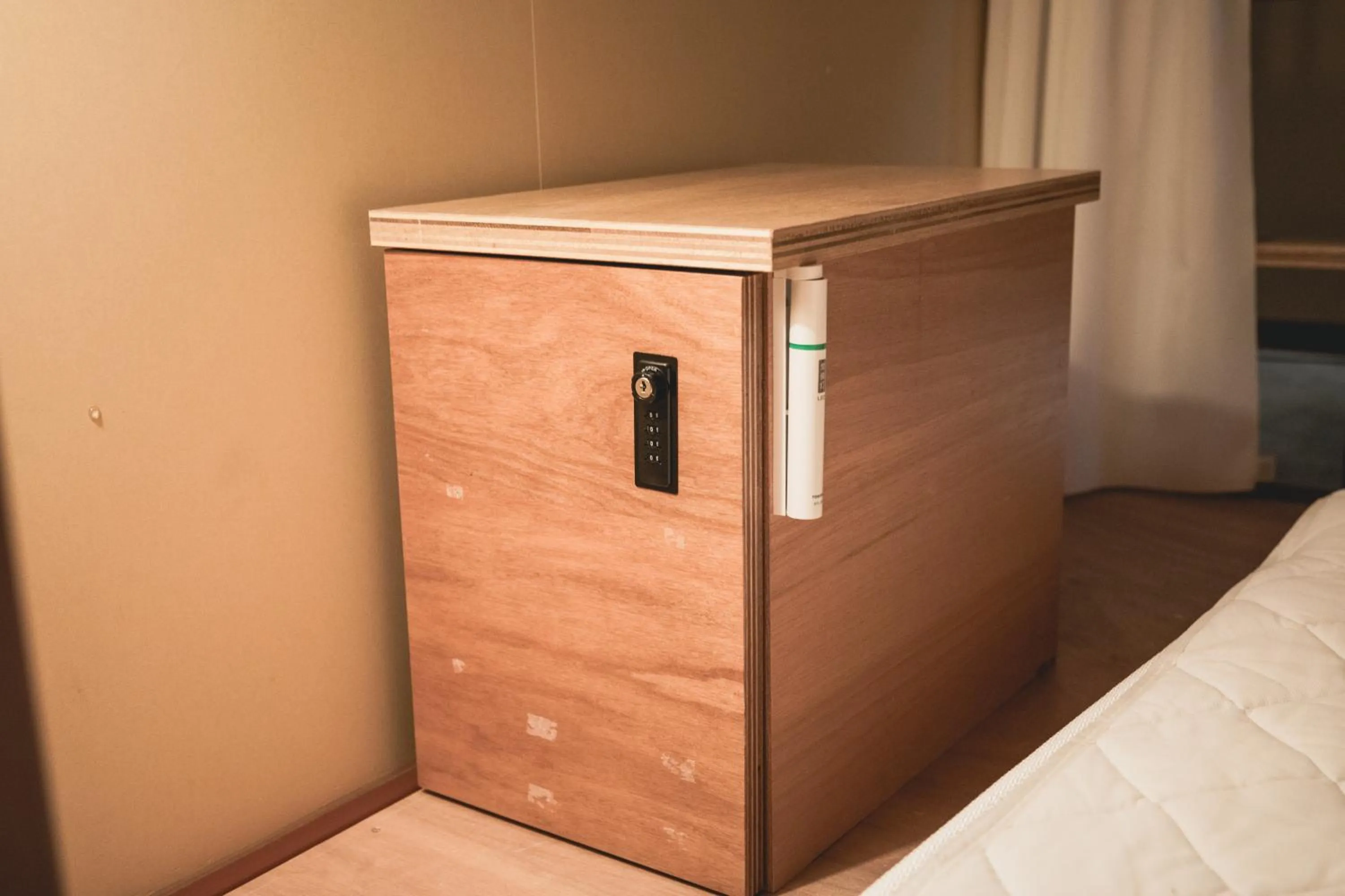 Photo of the whole room in HELIO HOSTEL SAPPORO