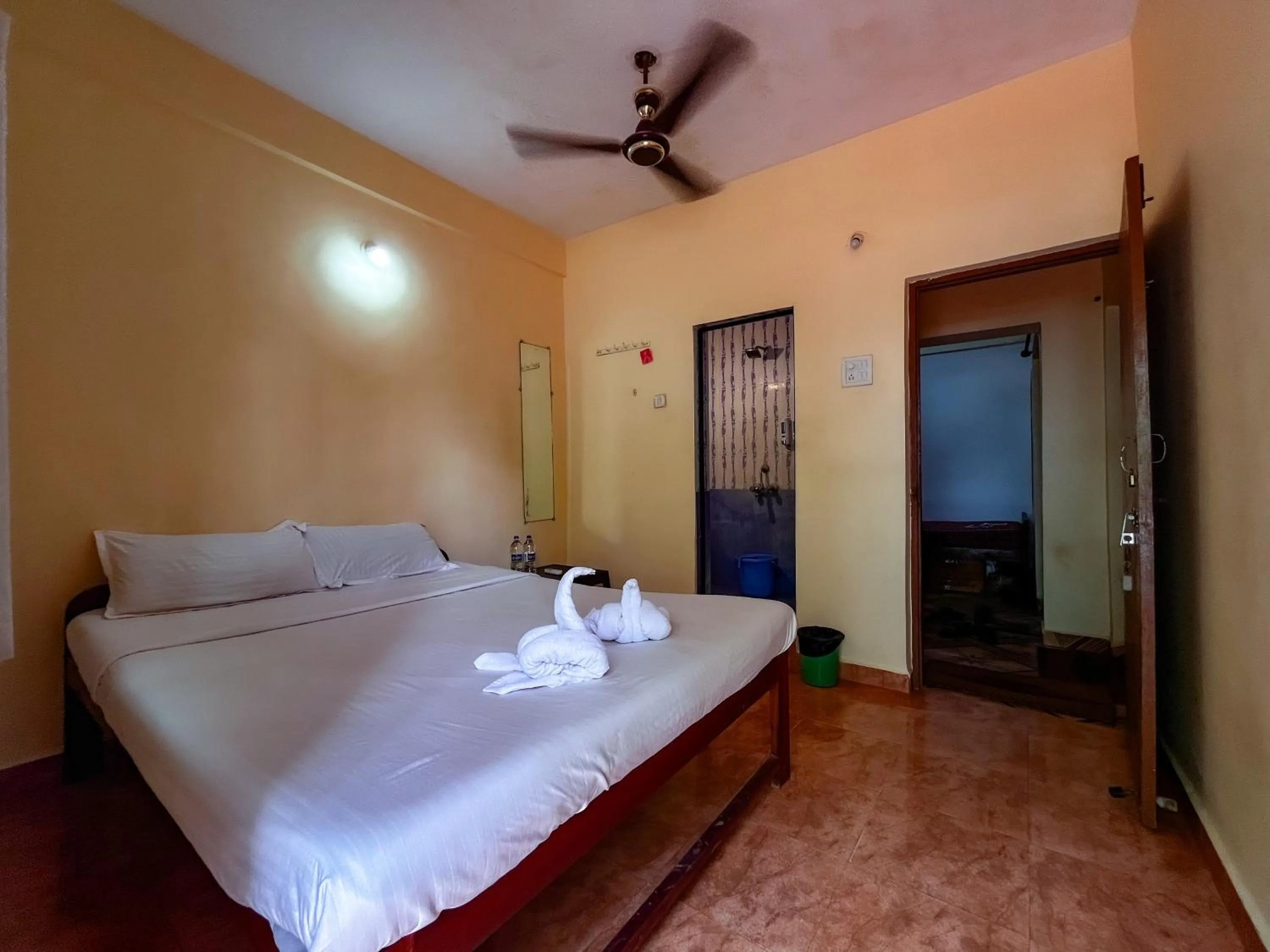 Bed in 12 Monks - Beachfront Hostel