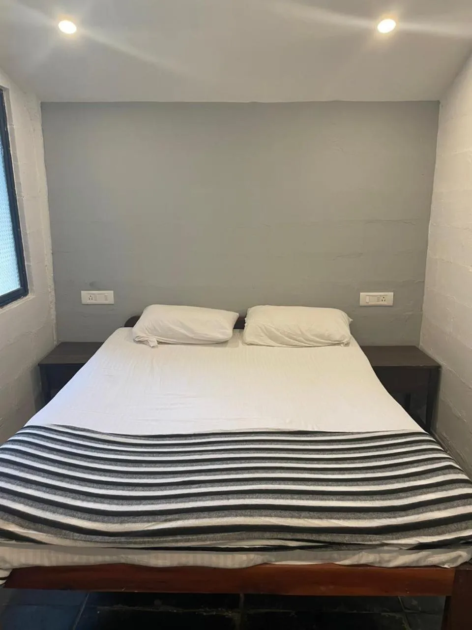 Bed in 12 Monks - Beachfront Hostel