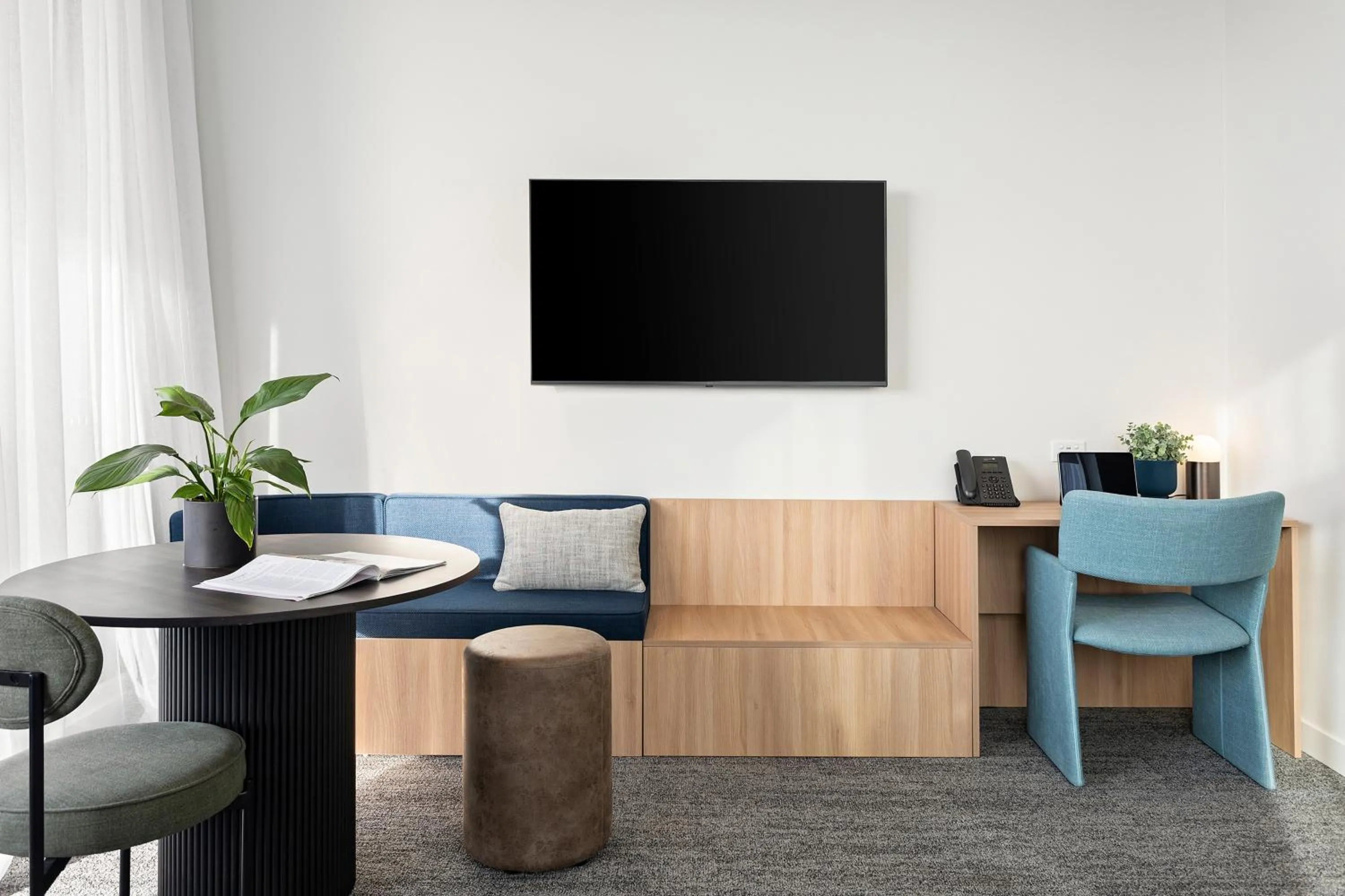 TV and multimedia in Quest Woolooware Bay