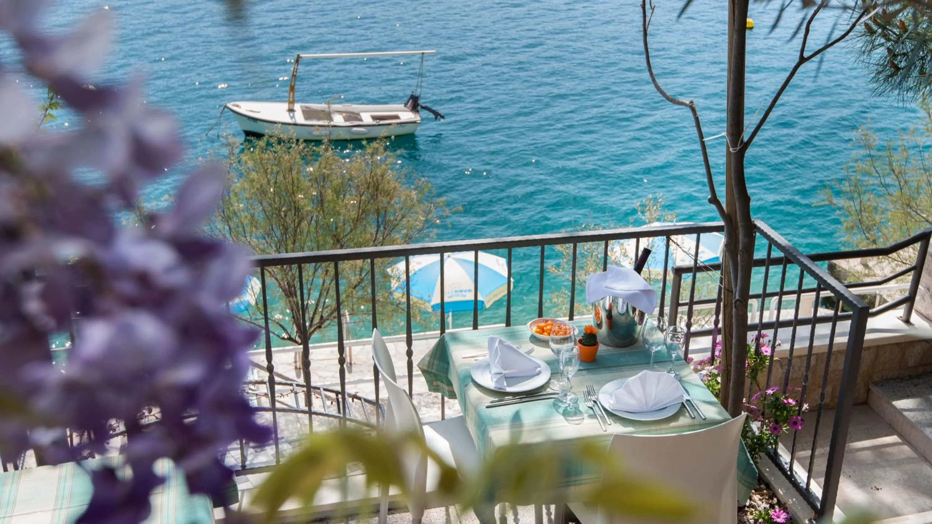 Restaurant/places to eat in Hotel Villa Nova