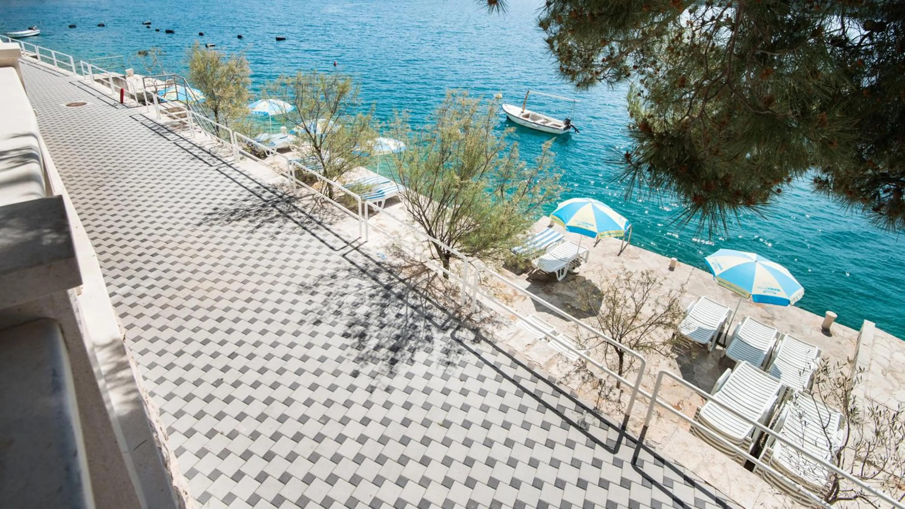 Beach in Hotel Villa Nova