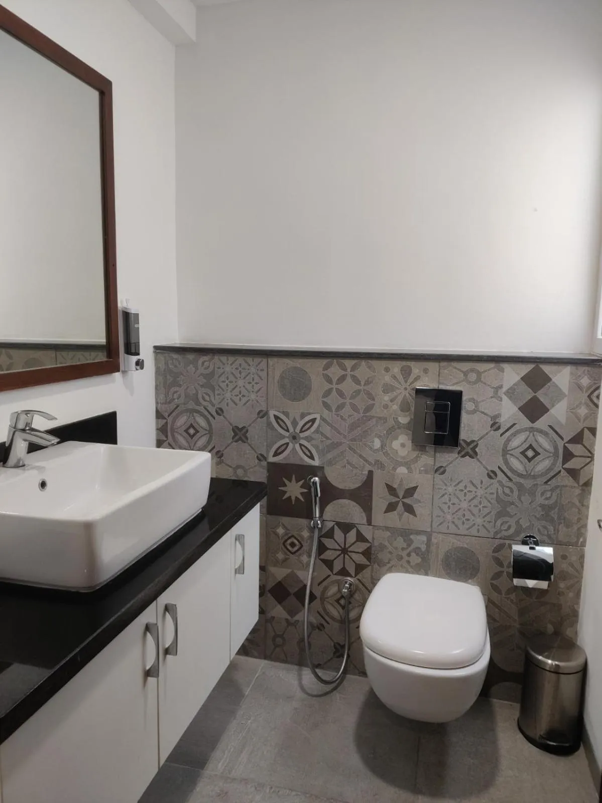 Bathroom in Clover Greens Golf Course and Resort