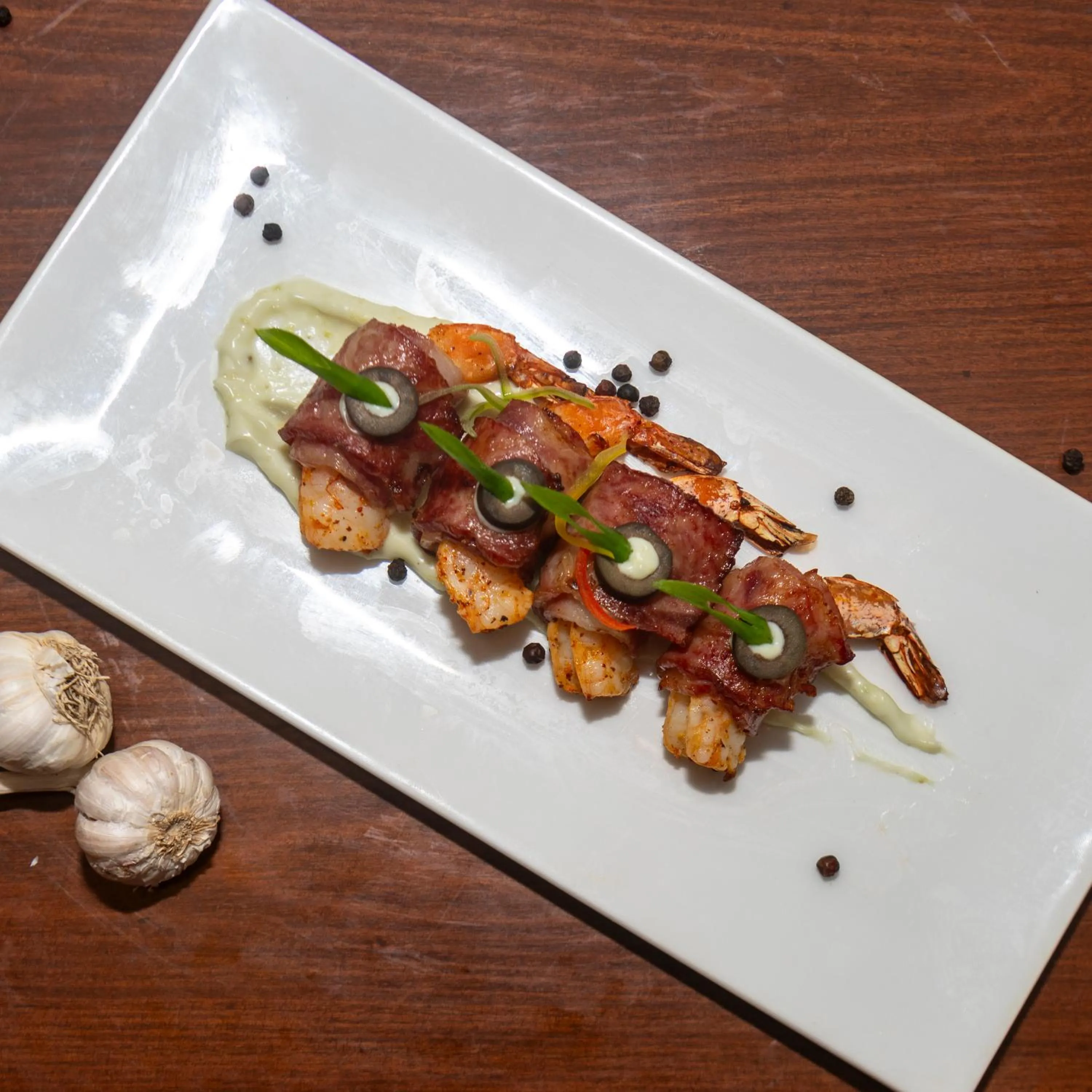 Food and drinks in Clover Greens Golf Course and Resort