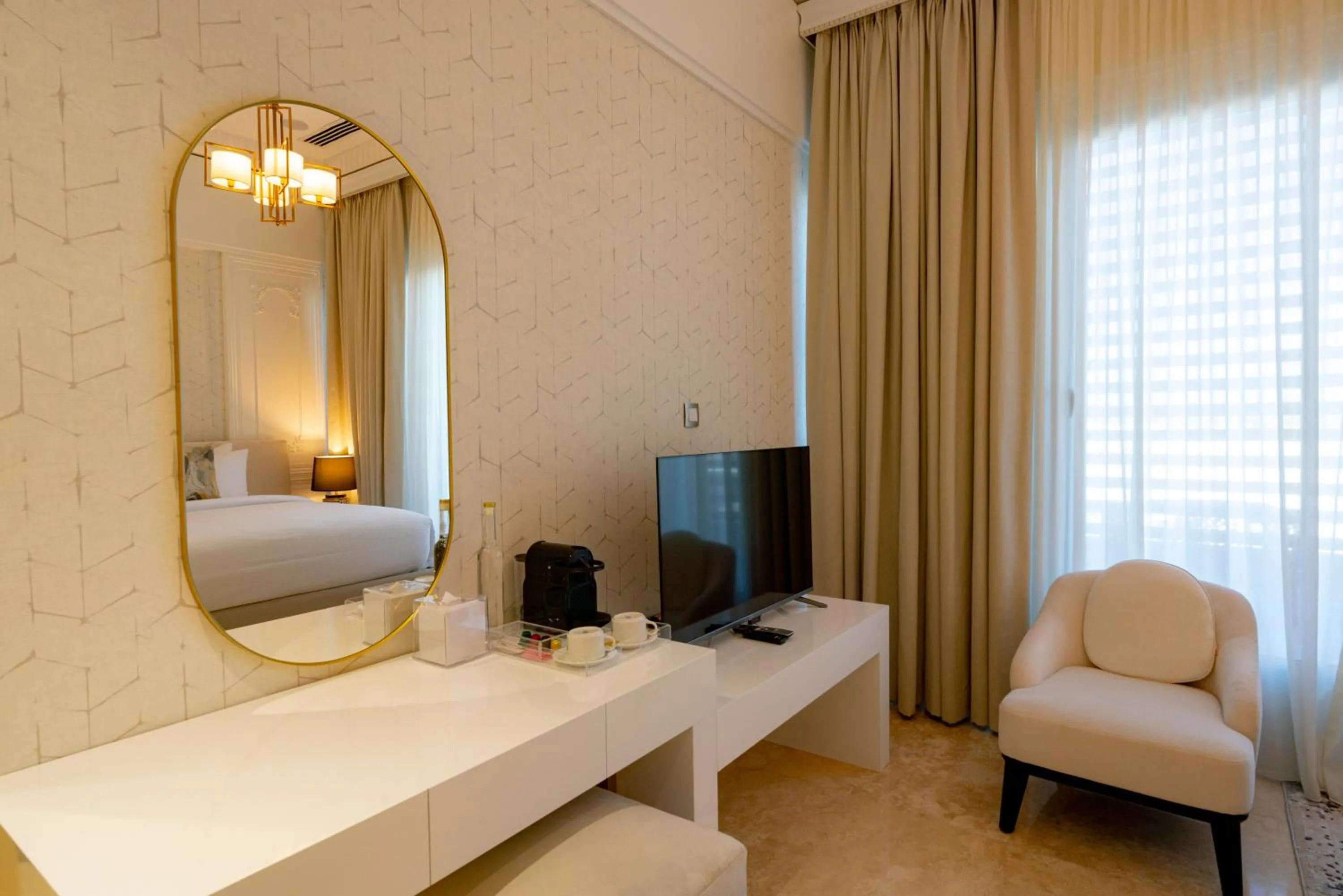 TV and multimedia in Damask Resort