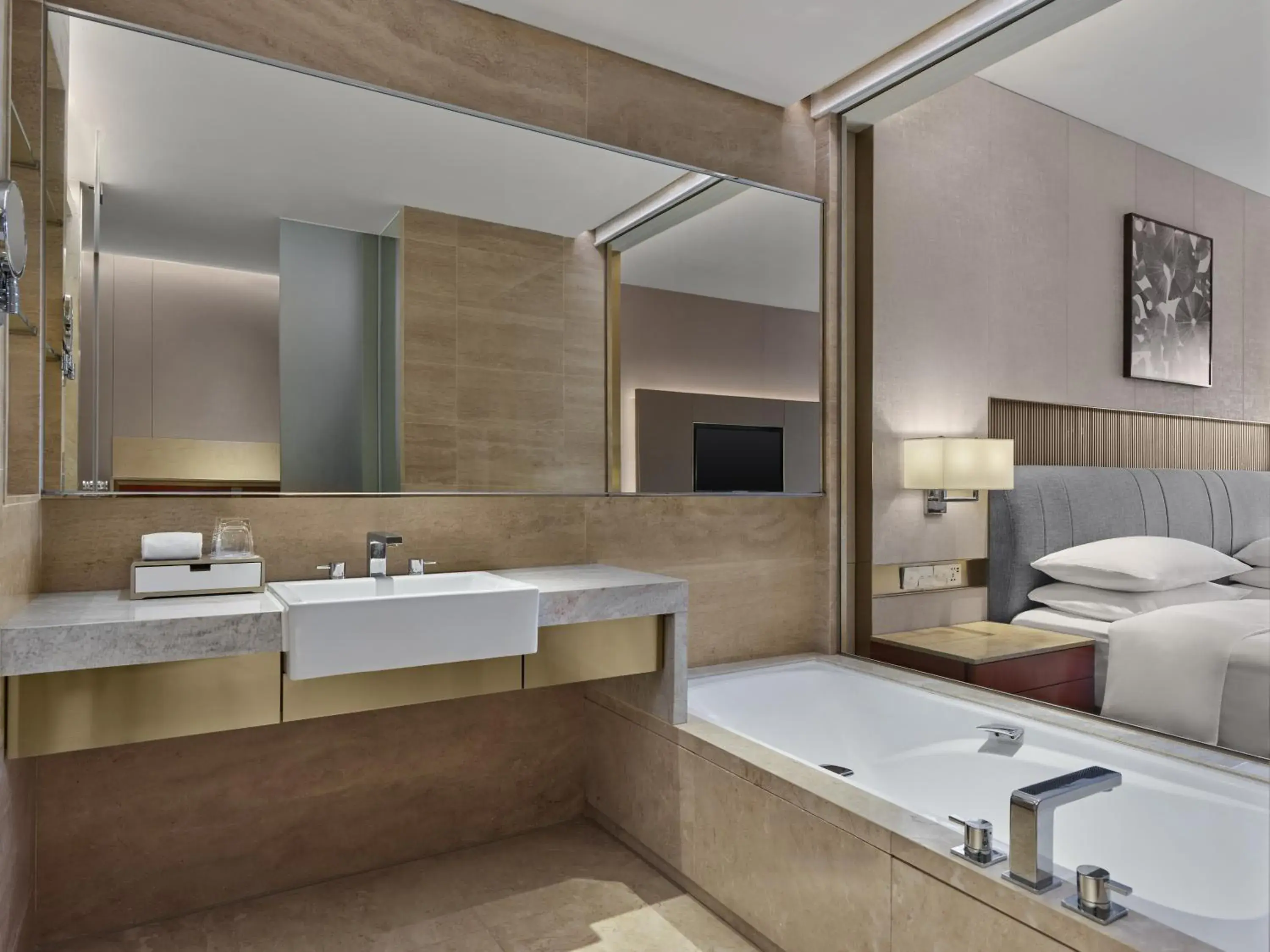 Deluxe Mountain Twin Room with Two Twin Beds and Mountain View in Dongguan Marriott Hotel Deluxe Mountain Twin Room with Two Twin Beds and Mountain View in Dongguan Marriott Hotel