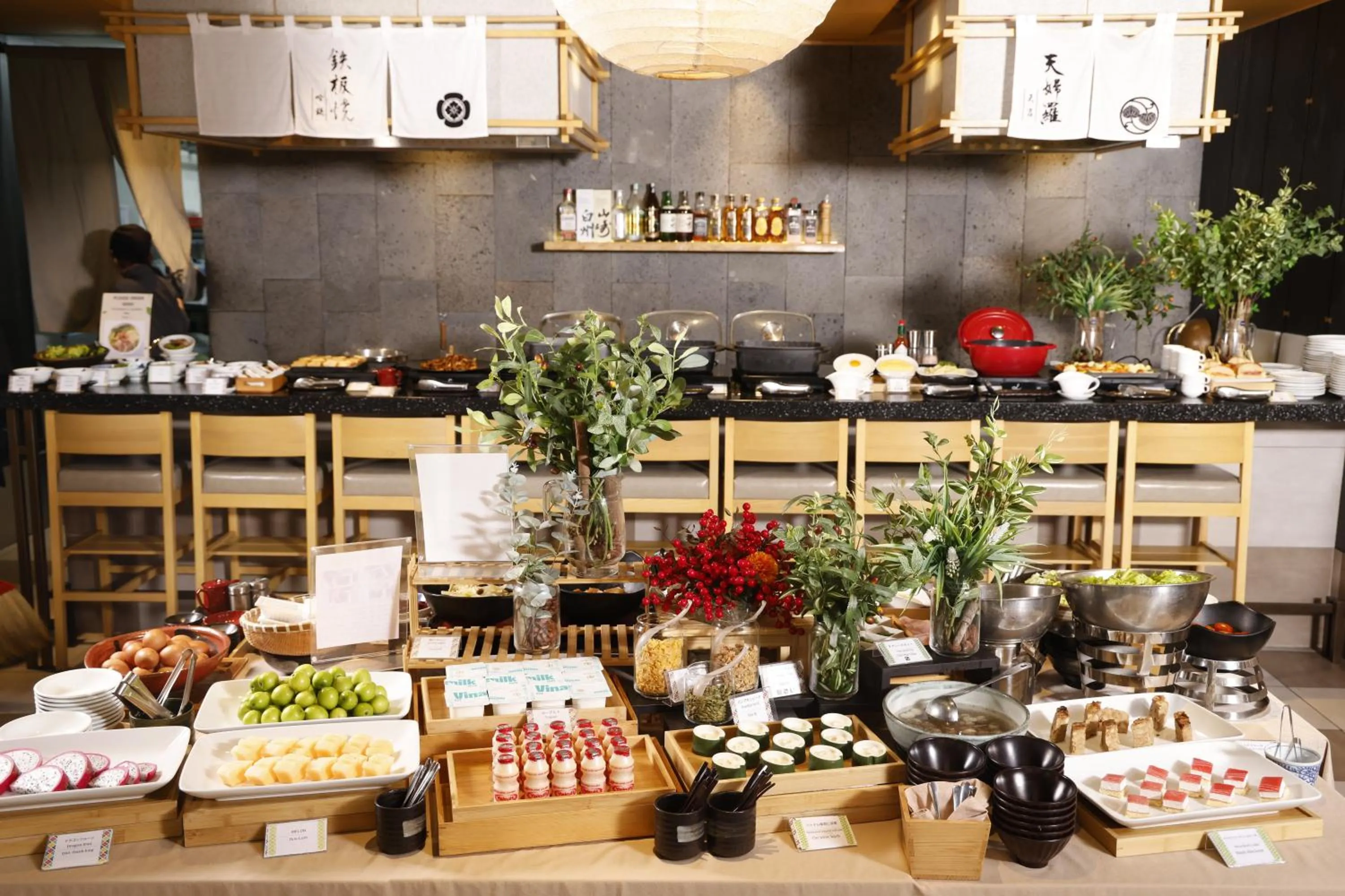 Buffet breakfast in Sotetsu Grand Fresa Saigon