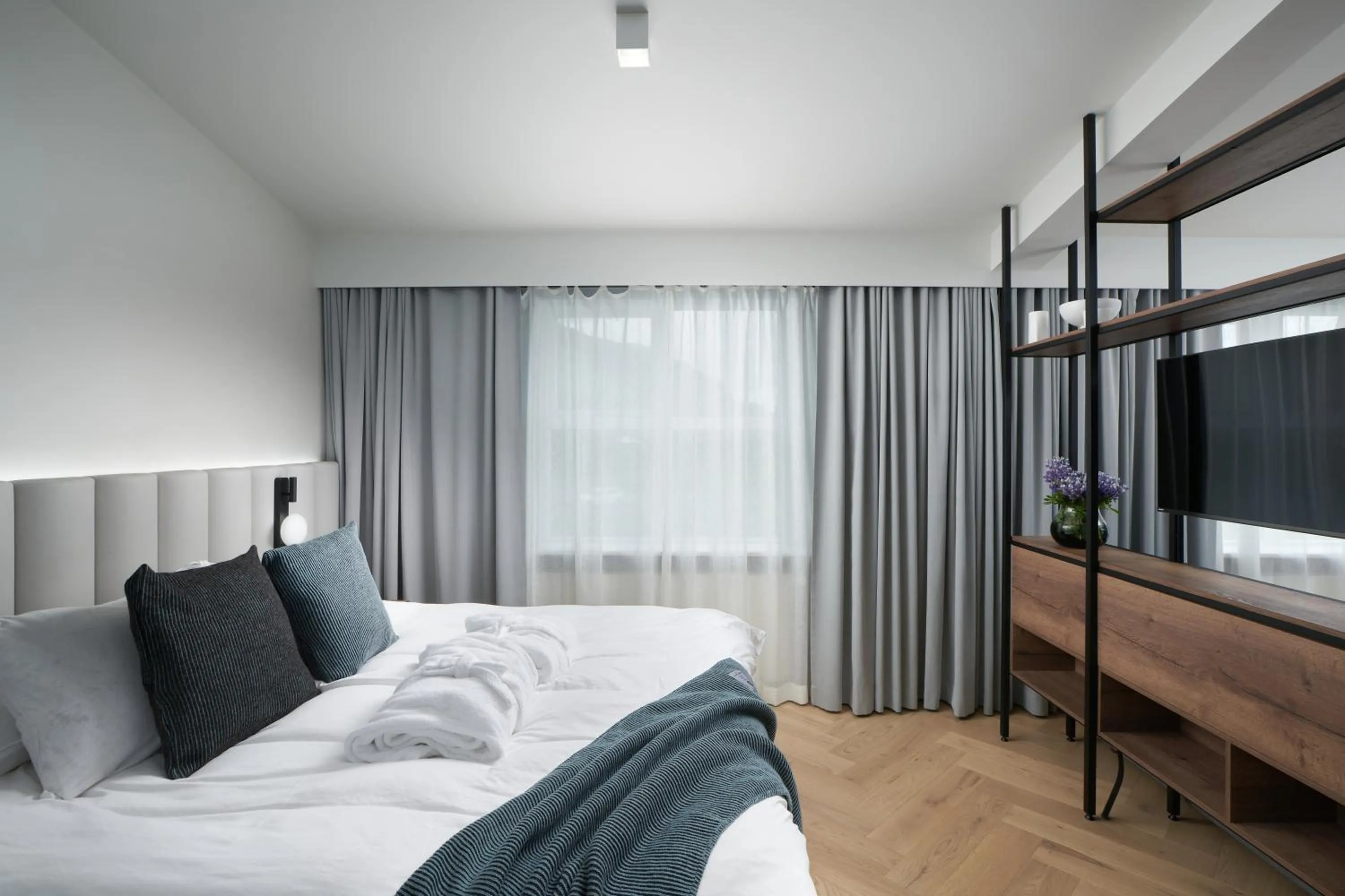 Bedroom, Bed in Hotel Klaustur